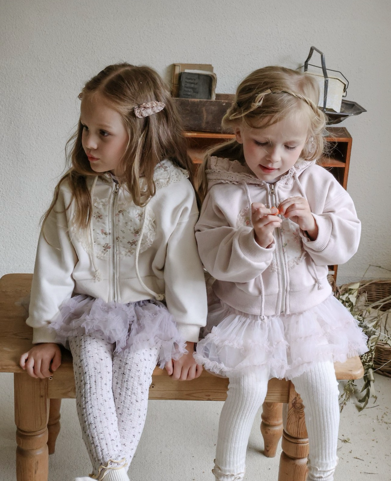 FLO Heartring Hooded Jumper