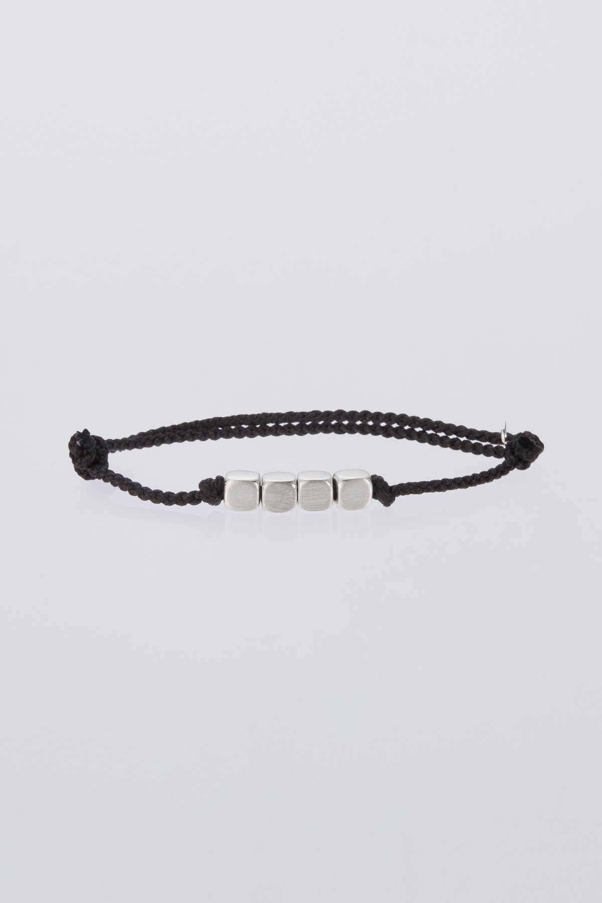 XOLO JEWELRY CUBE WITH HAIR LINE LINK SILK CODE BRACELET-SILVER