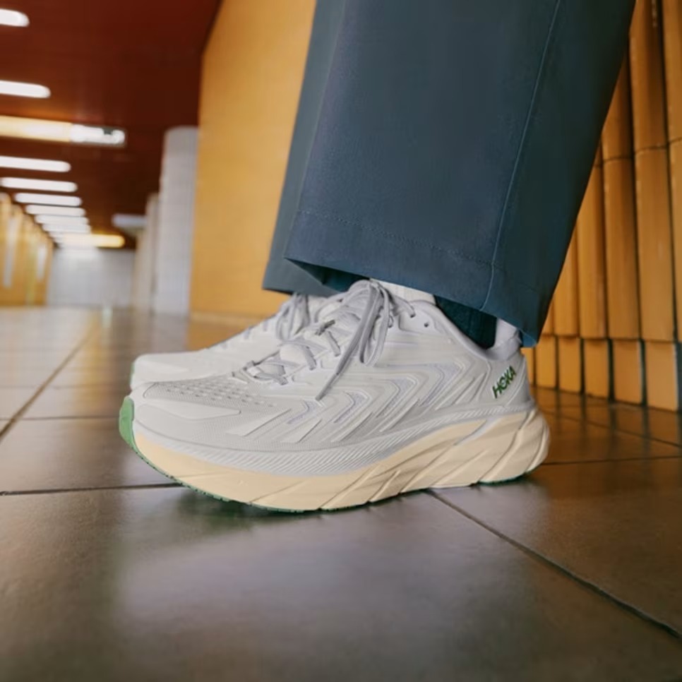 預購┃HOKA ONE ONE CLIFTON UTL 米綠 多功能 休閒 慢跑鞋