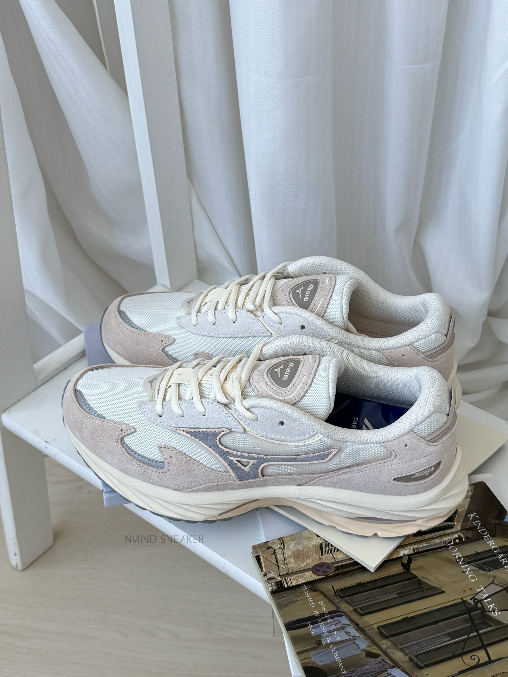 <快速出貨>  Mizuno WAVE RIDER β 奶茶色