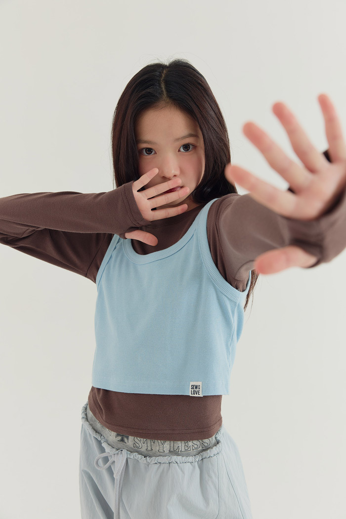 正韓秋Lilas 兩色小成熟個性上衣
