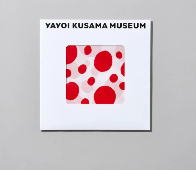 【Luxury】森美術館 日本展覽限量 草間彌生 KUSAMA Yayoi 手帕 點點 南瓜 花園 代購 純棉 方巾