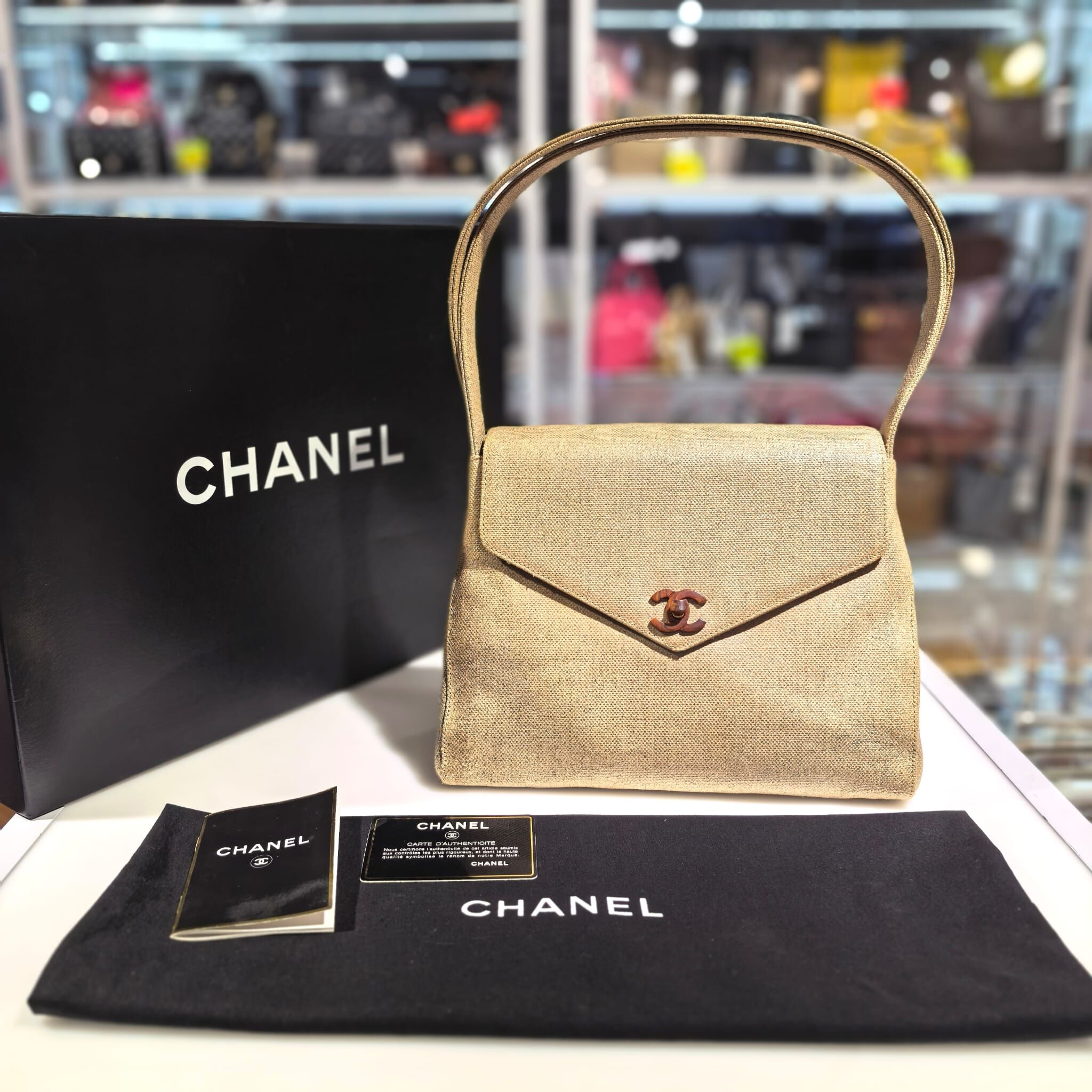95%NEW二手CHANEL信封包/單肩包 淺杏色亞麻木紋扣 #VINTAGE BAG #香奈兒中古包 #香榭站正品