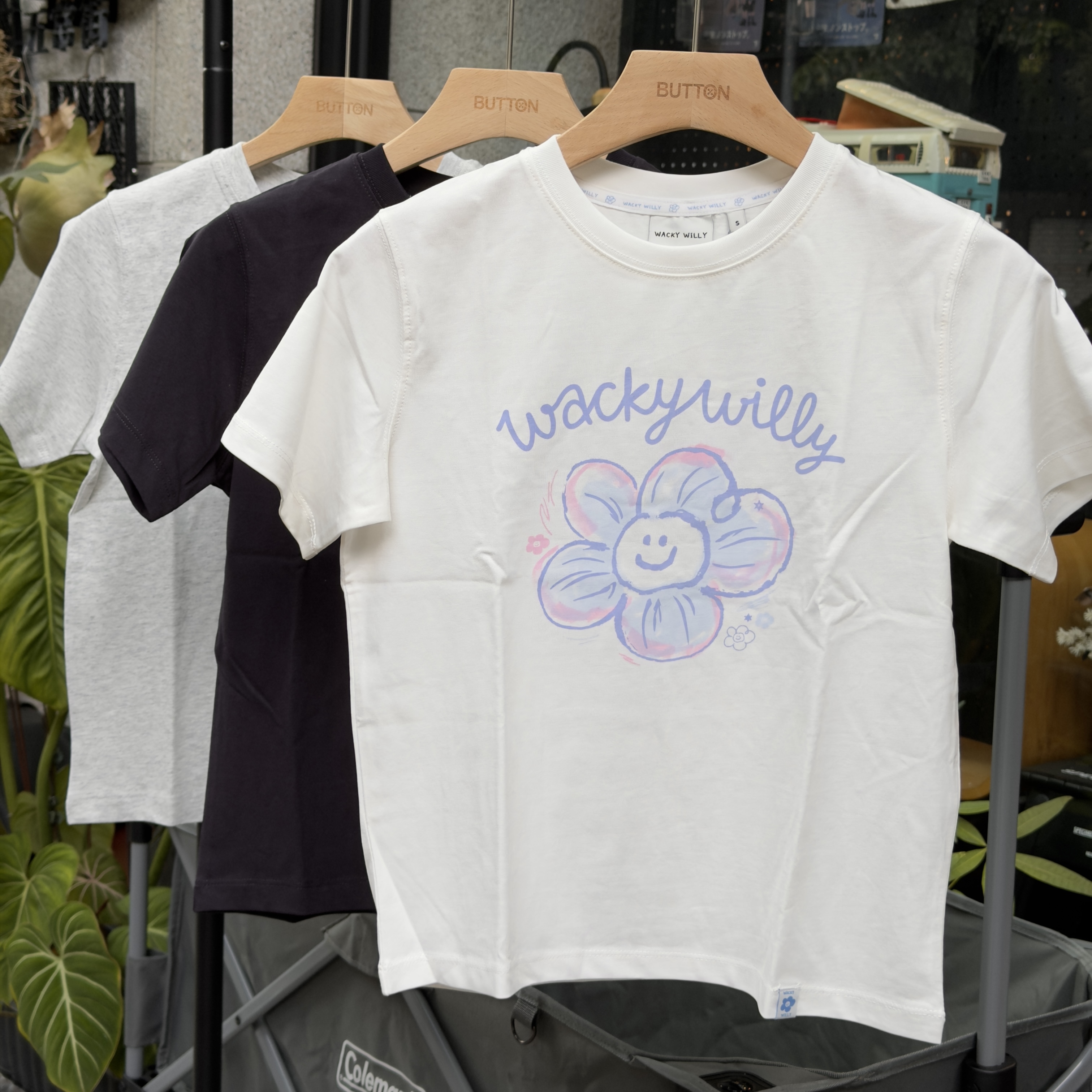 Wacky Willy 女款 大花朵 短tee WA2602ST55