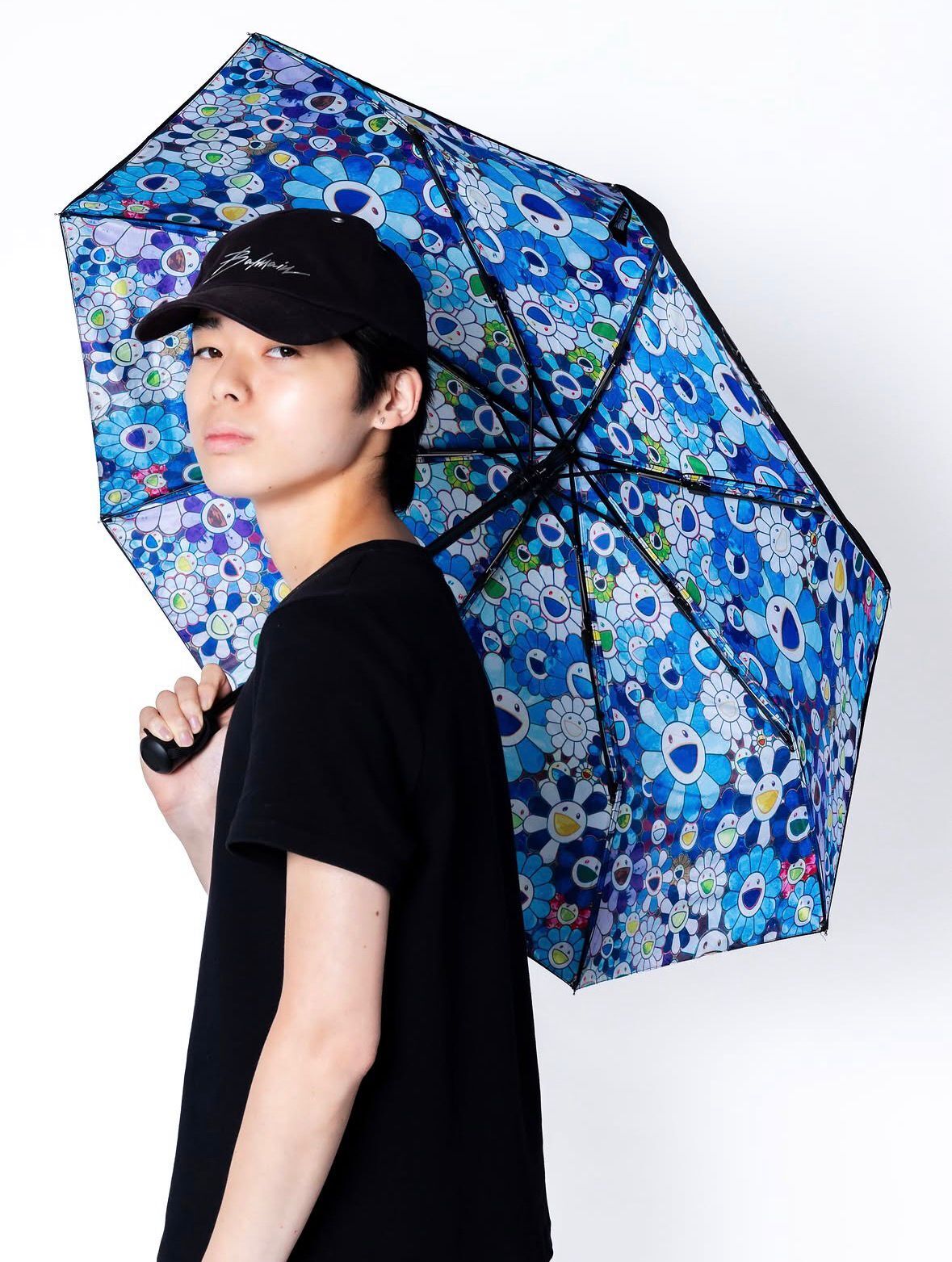 "Shangri La Blue" folding umbrella (Takashi Murakami)