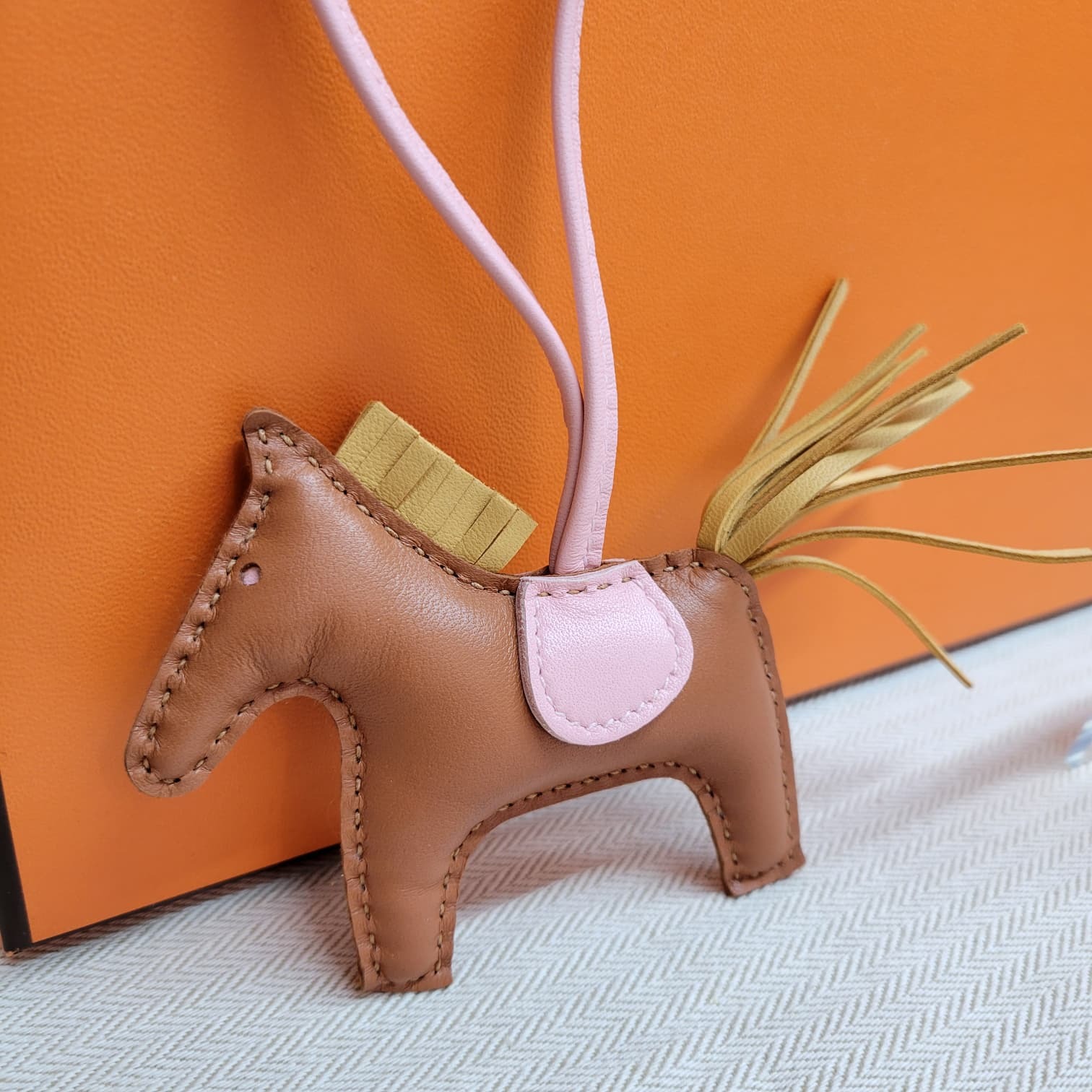 Hermes rodeo GOLD/ PAILLE/ SAK PM SIZE