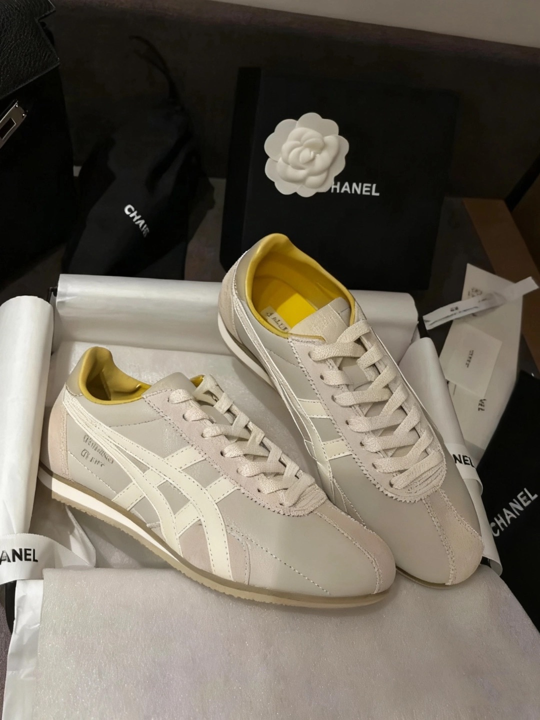 代購-Onitsuka Tiger鬼塚虎 Runspark 燕麥米白 休閒鞋 男女同款 1183B480-251