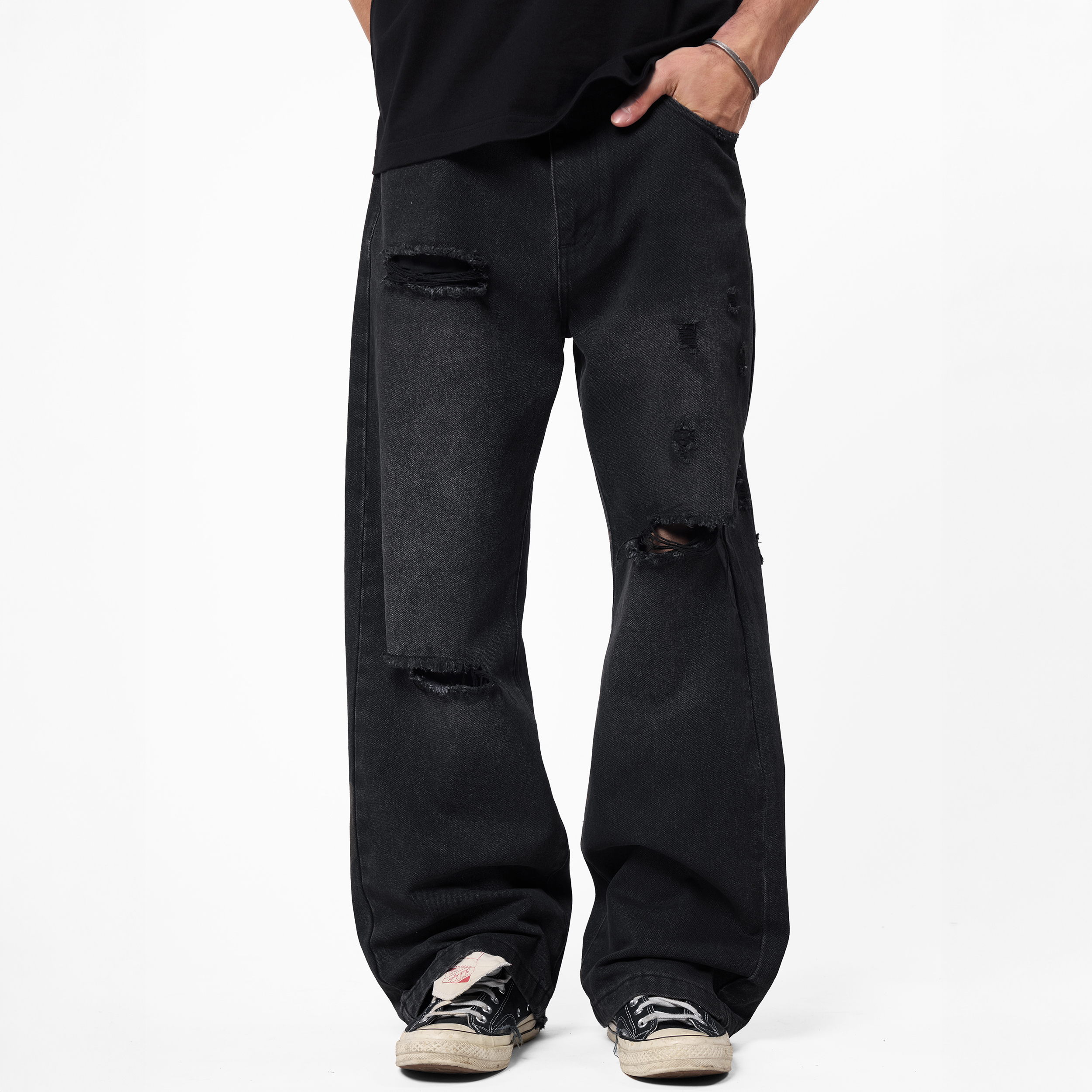 Anonymous Talking｜S26-P06 – Distressed Jeans (Black)