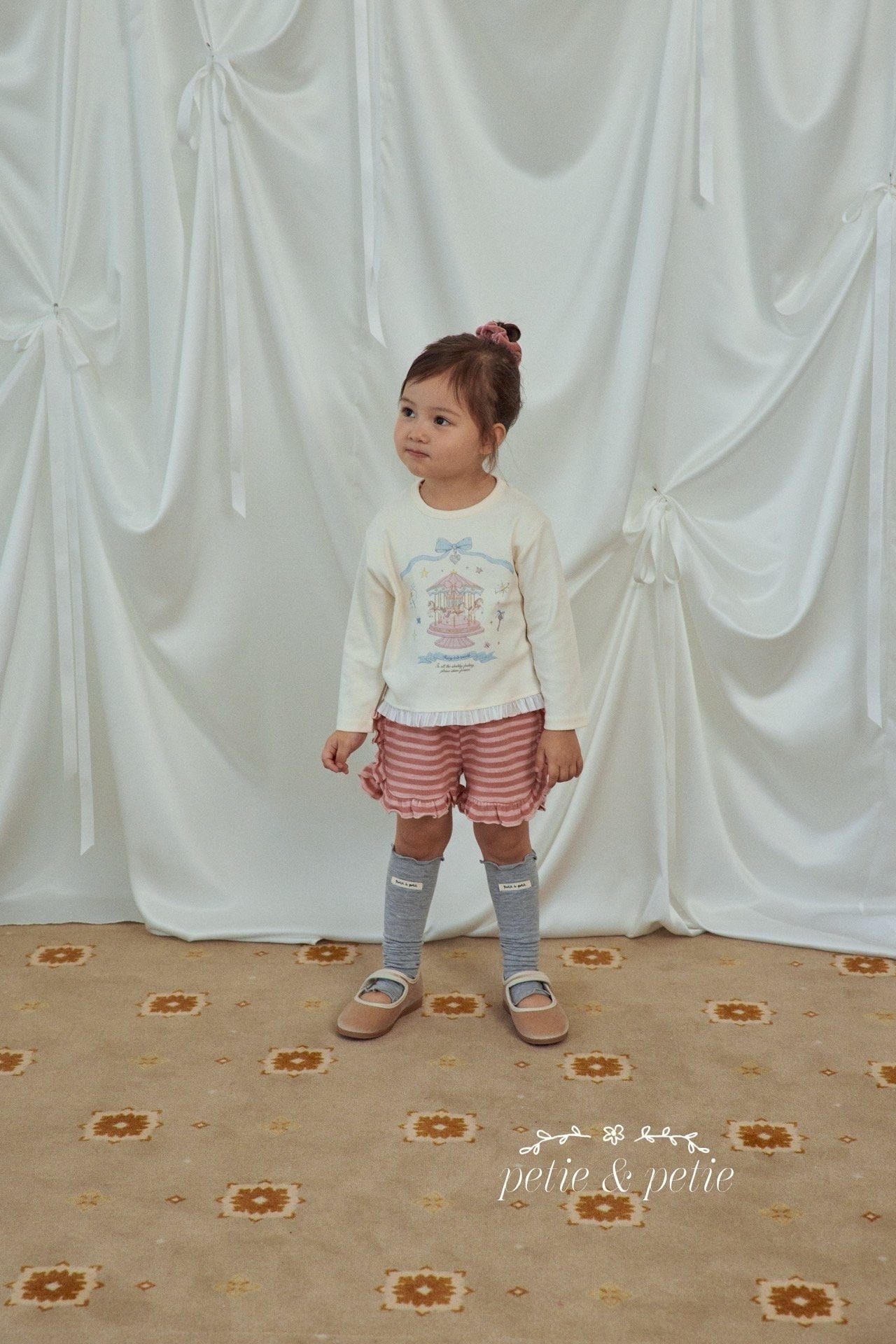 PETIT & PETIT Carousel Tee