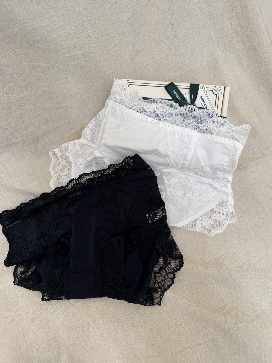 眾所期待 蕾絲褲頭舒服內褲