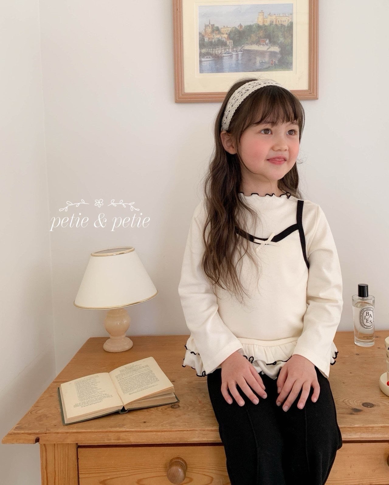 PETIT & PETIT Jenny Fril Tee