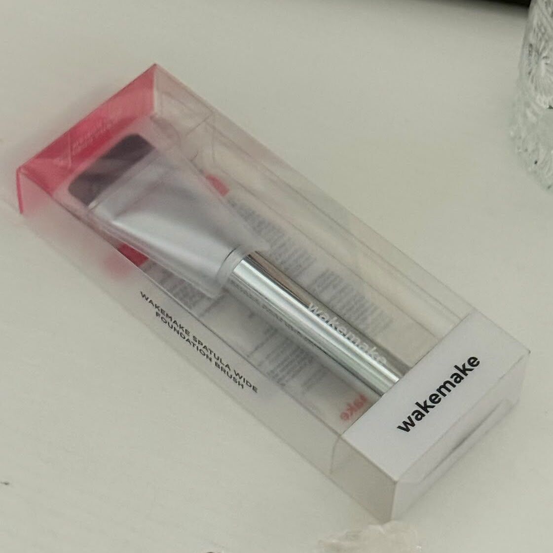 Wakemake -  新版 Spatula Wide Foundation Brush