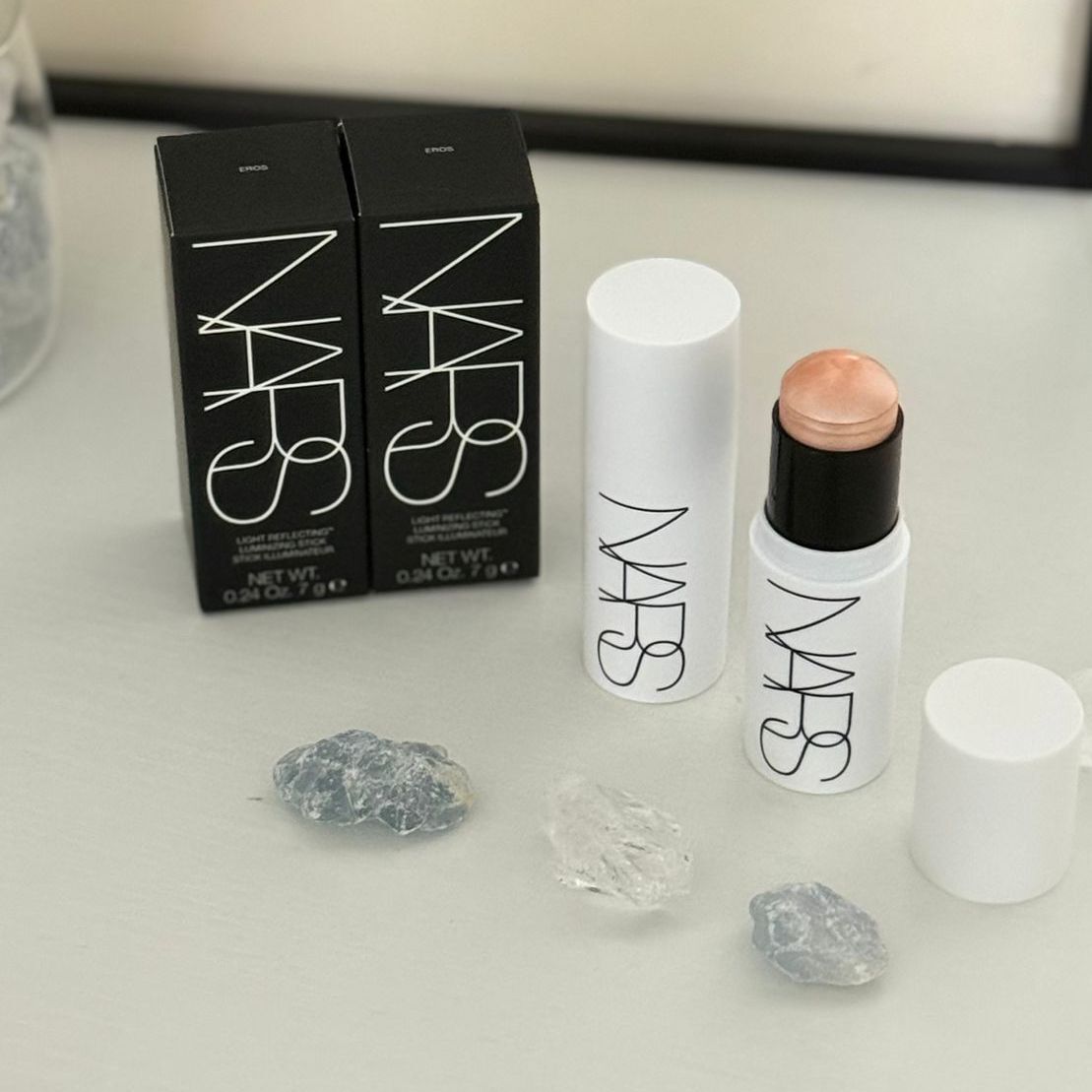 NARS - Light Reflecting ™️ 原生光亮肌高光棒 #Eros