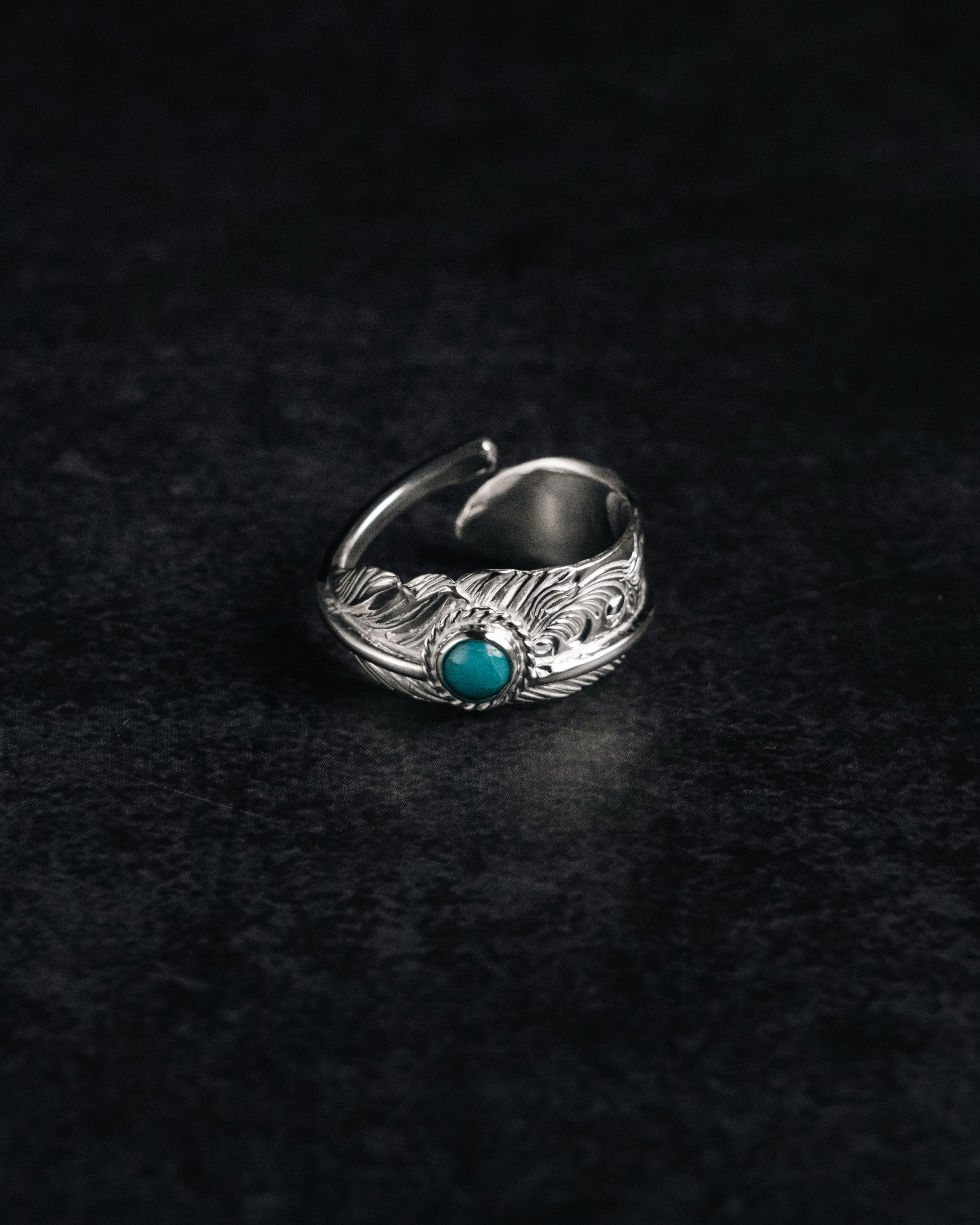 Dear Blossom SVTQ KARAKUSA Feather Ring 松石唐草羽戒 R-145