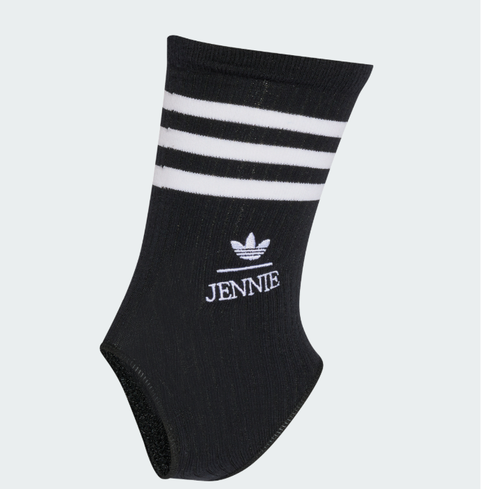 [PRE-ORDER] JENNIE x ADIDAS Collaboration - Cutout Socks
