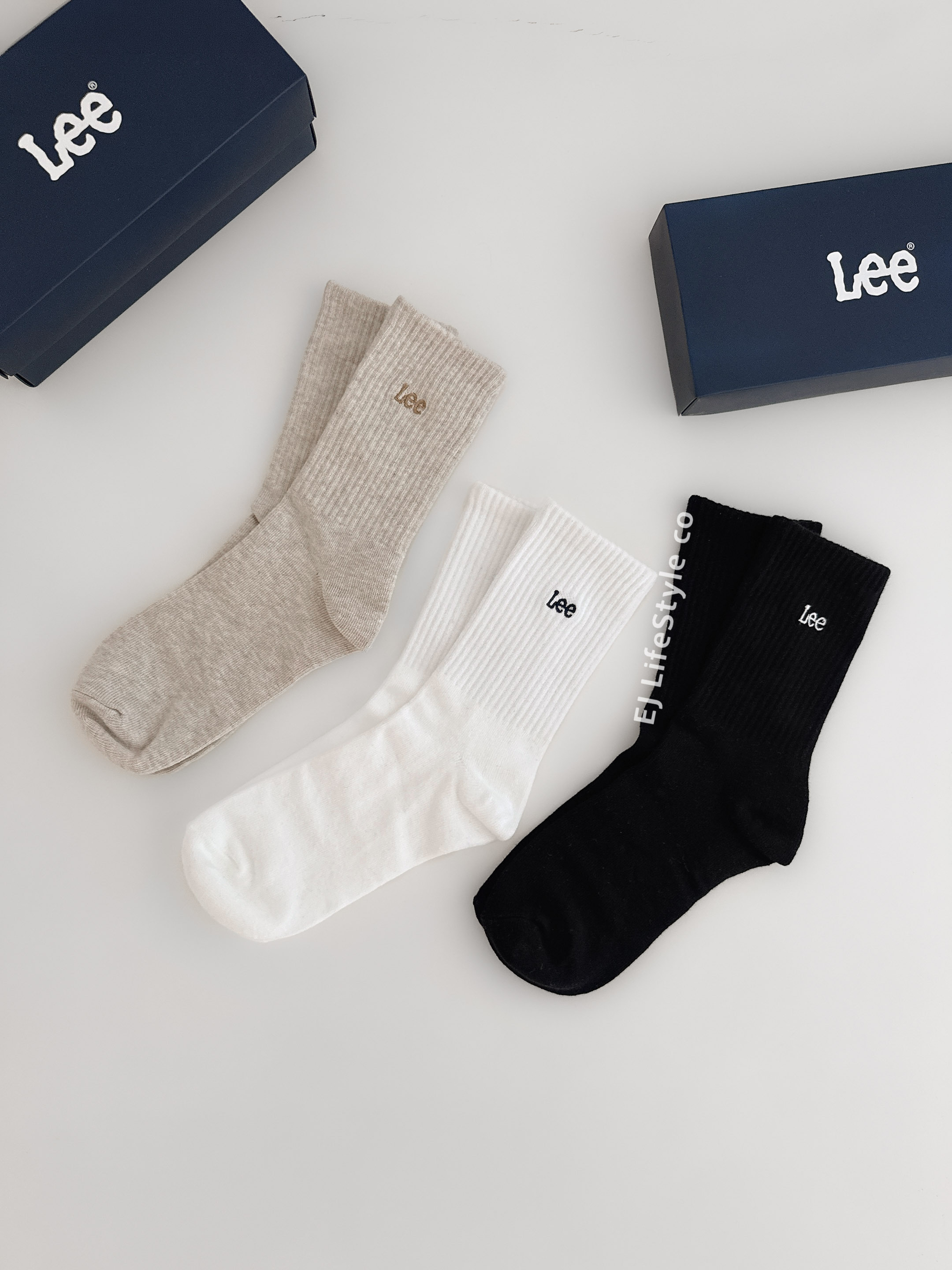韓國限定 🇰🇷 LEE 襪子禮盒 小標LOGO 黑 白 米灰 一組三入 / 現貨