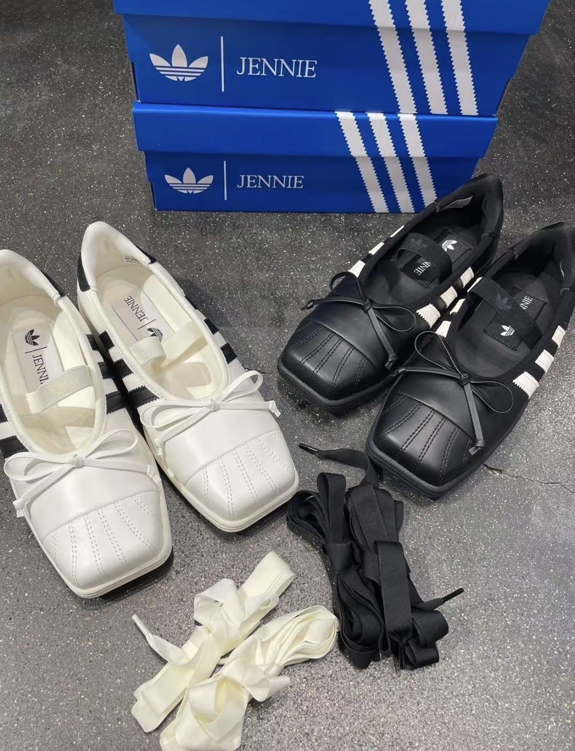 【現貨】Jennie x Adidas  Superstar SqBallet 瑪莉珍鞋 黑色 米白 LB3786 LB3787