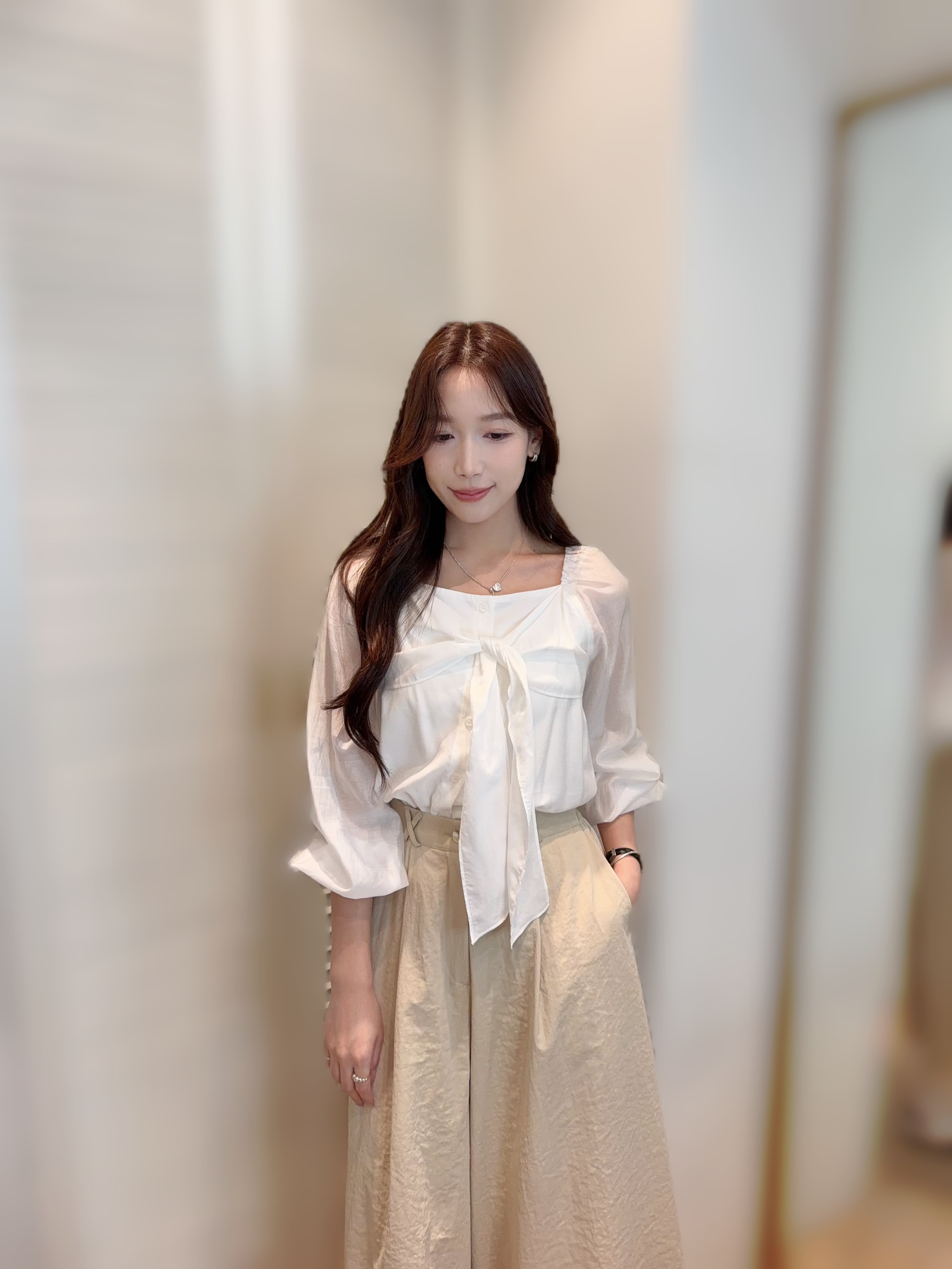 F24 胸42 長23 $489