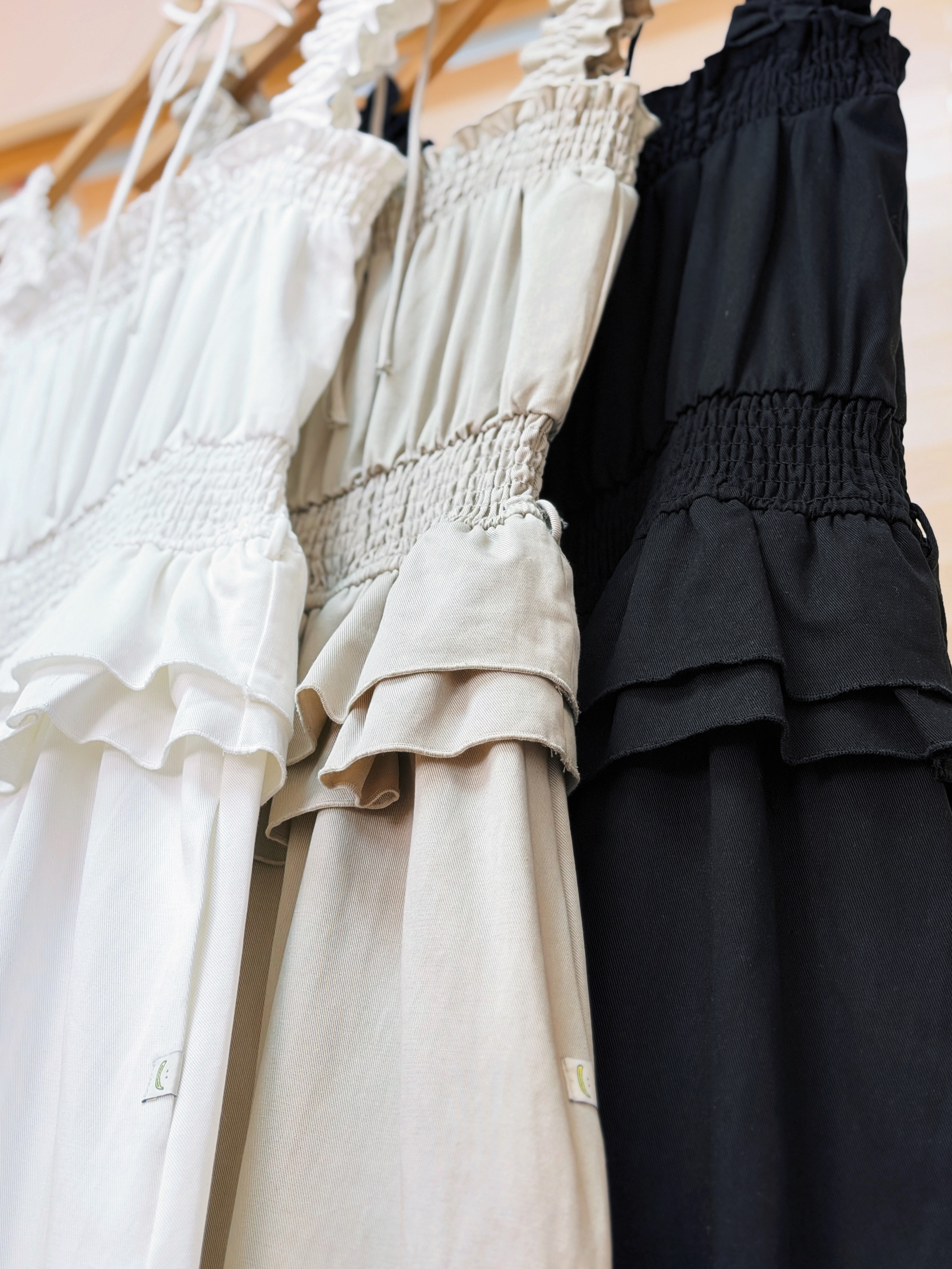 三色 / 方領束褶修腰背心連身裙 / Square Neck Smocked Waist Peplum Dress
