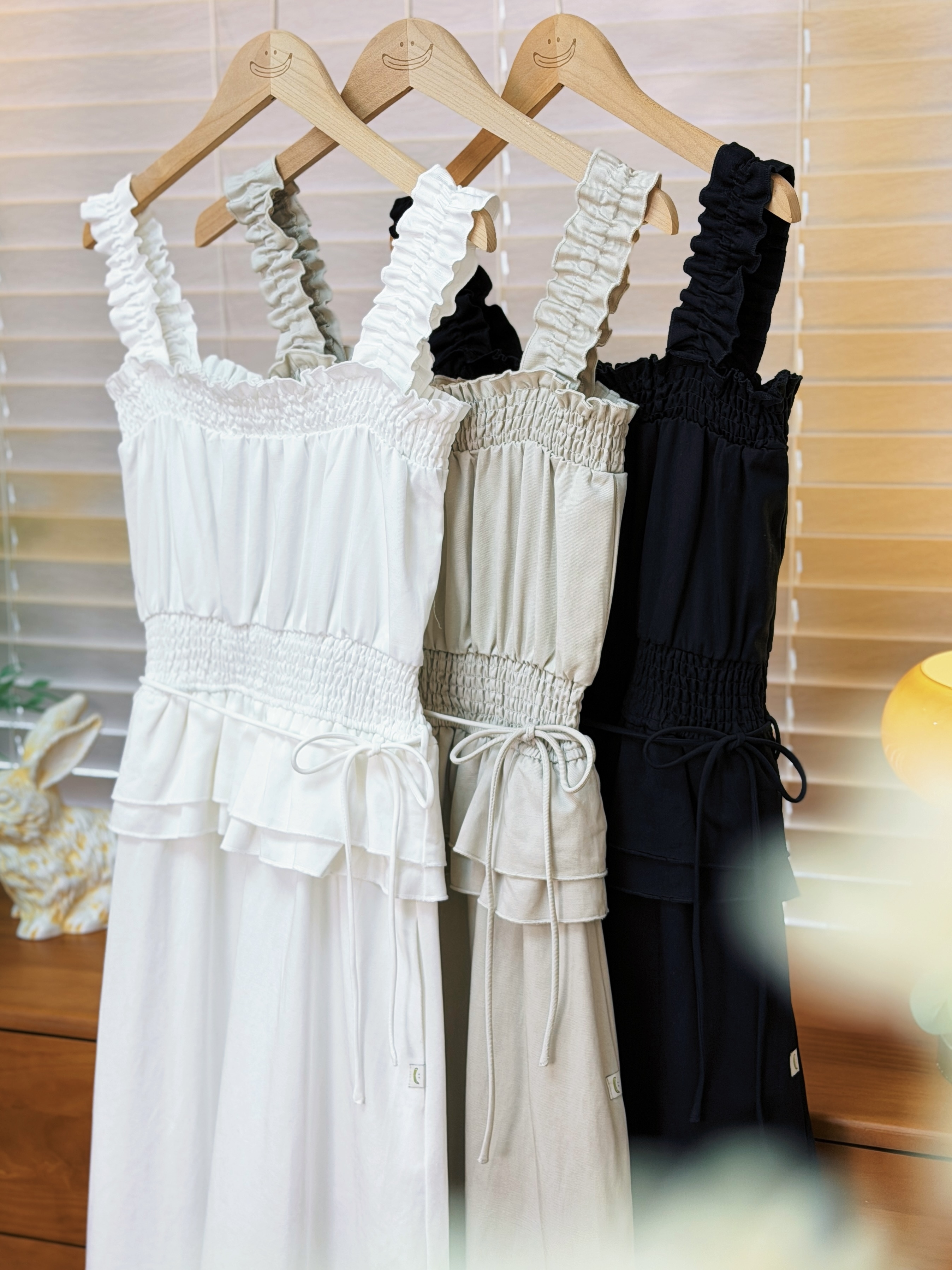 三色 / 方領束褶修腰背心連身裙 / Square Neck Smocked Waist Peplum Dress
