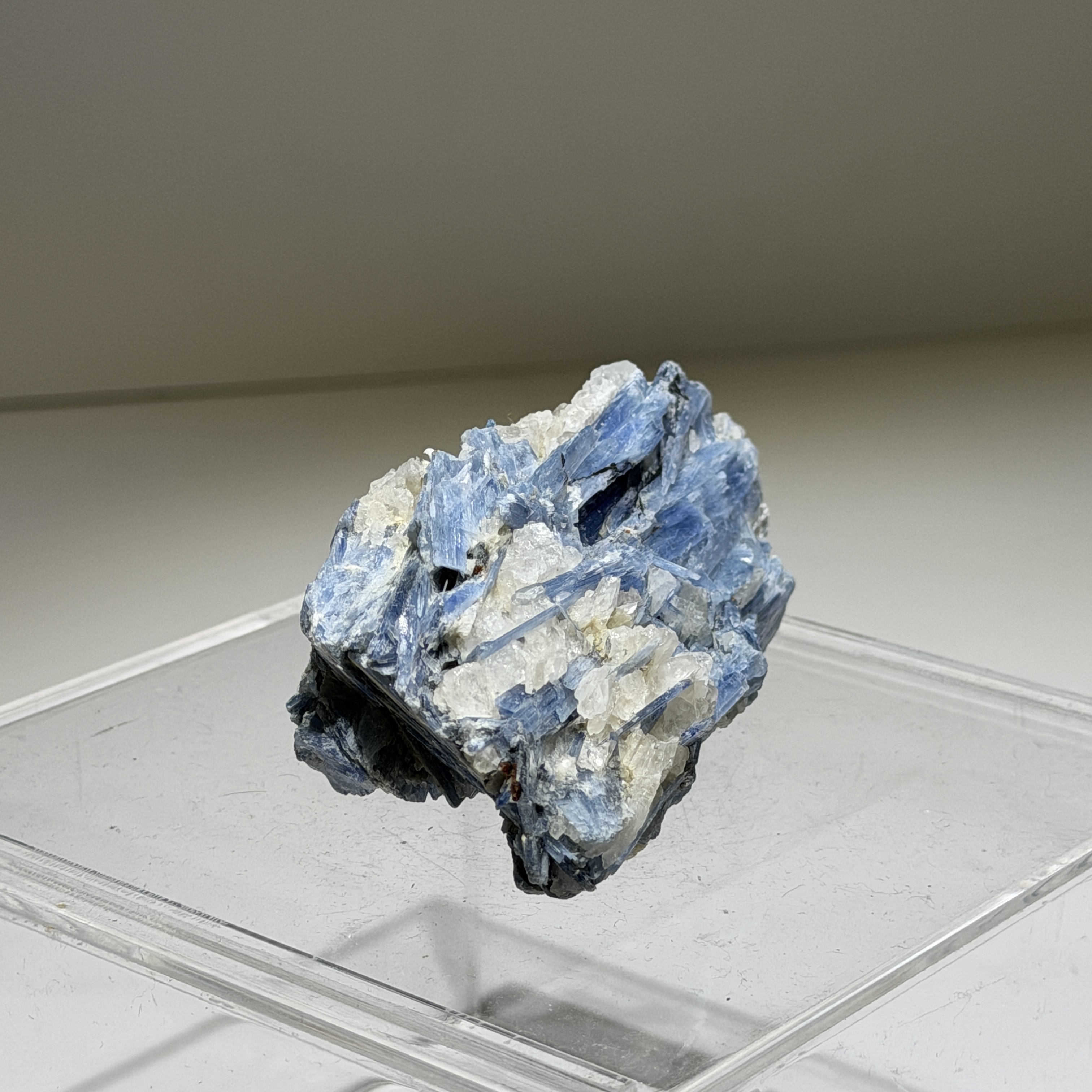藍晶石原礦 KN1594