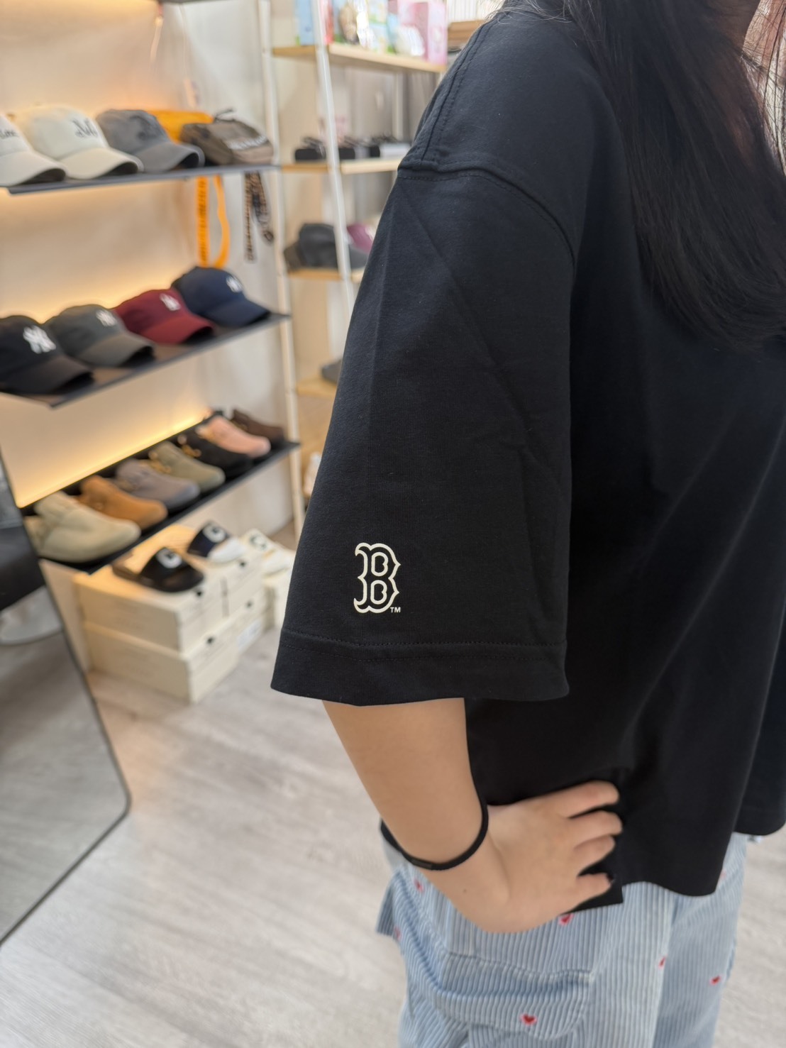 【OWN】MLB Korea 短袖 上衣 休閒 落肩 圓領 大LOGO 街頭 塗鴉 熊熊 短TEE 不分男女 NY 洋基 白色 黑色