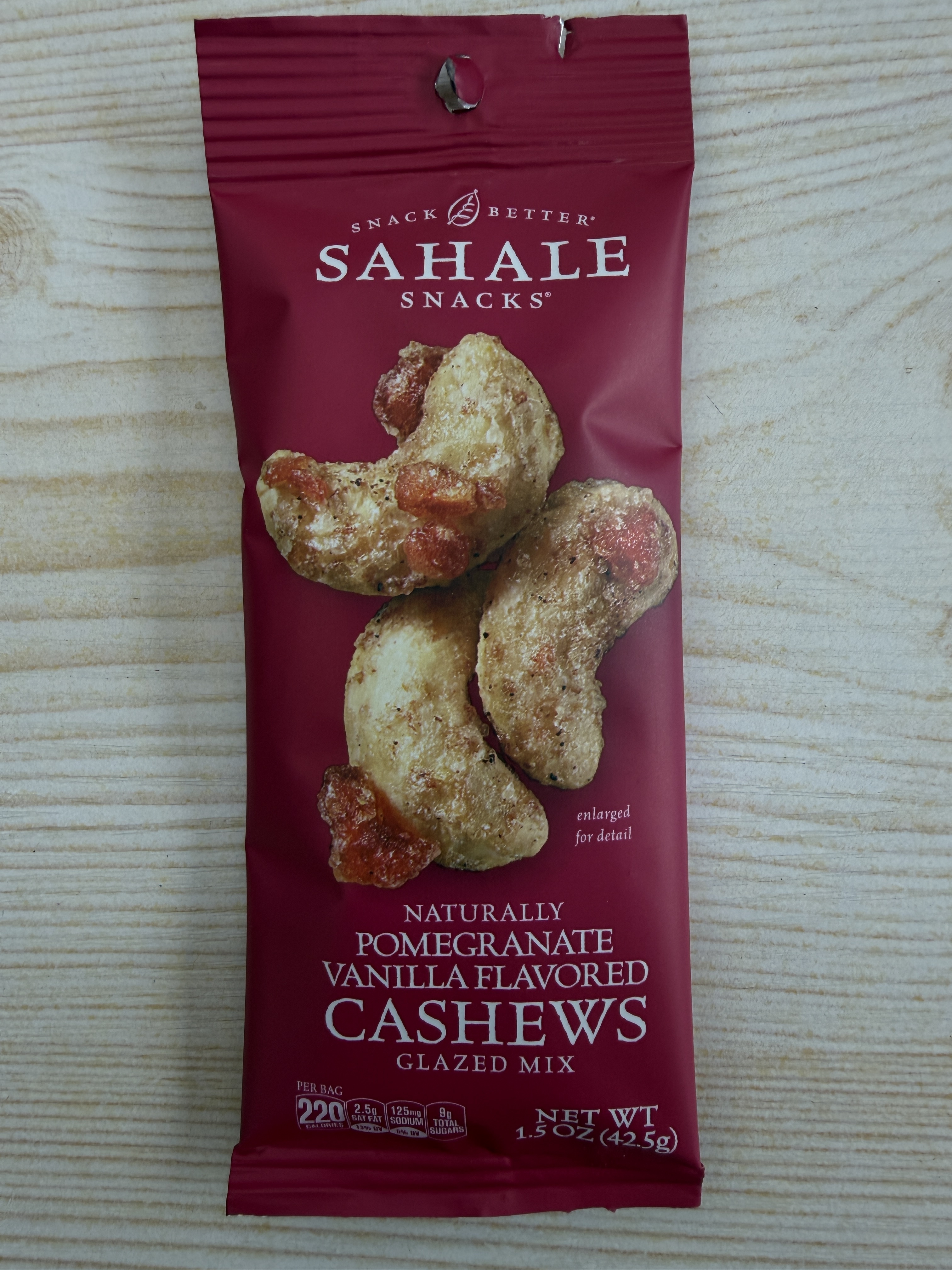 Sahale Snacks Pomegranate Vanilla Cashews Glazed Mix (best before 8 April 2027)