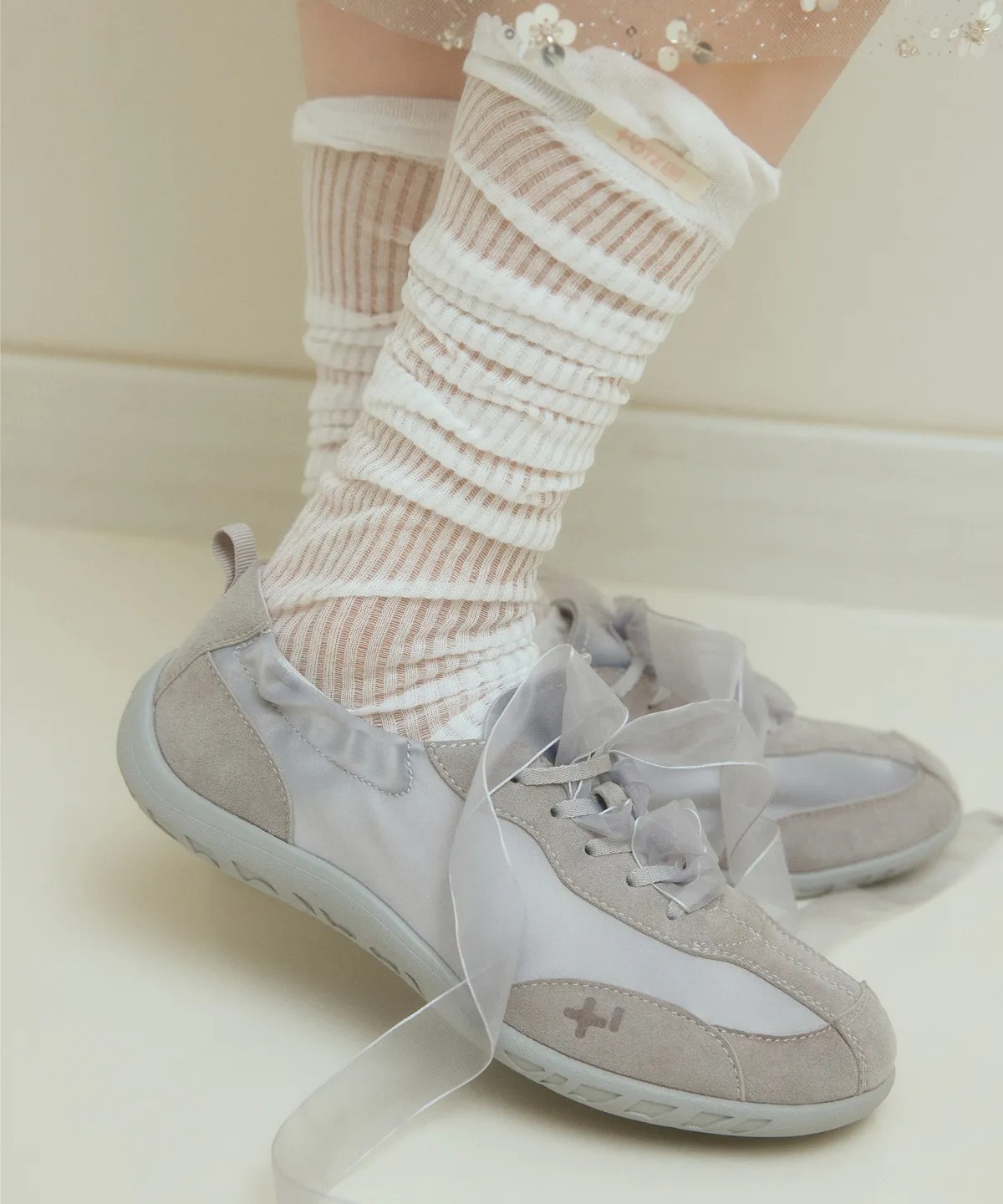 OTZ Romary Satin Sneakers