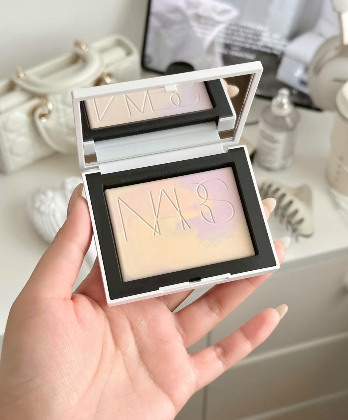 <限時開團⚡️> NARS-裸光幻彩蜜粉餅10g #CONSTELLATION 星河紫ｘ月光色