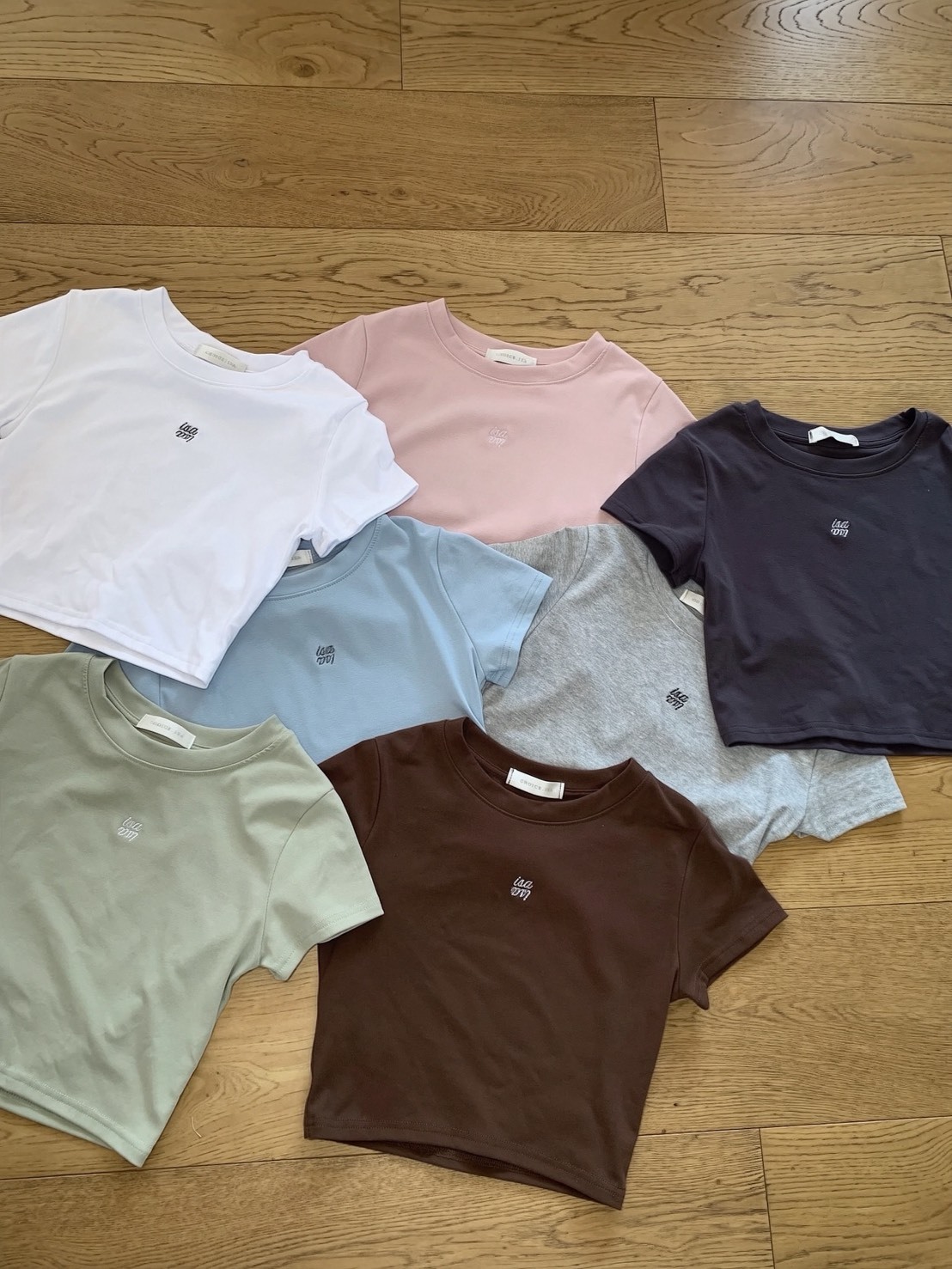 ISA_【ISA MADE】全員自留! logo刺繡QQ軟糖合身短tee_55045