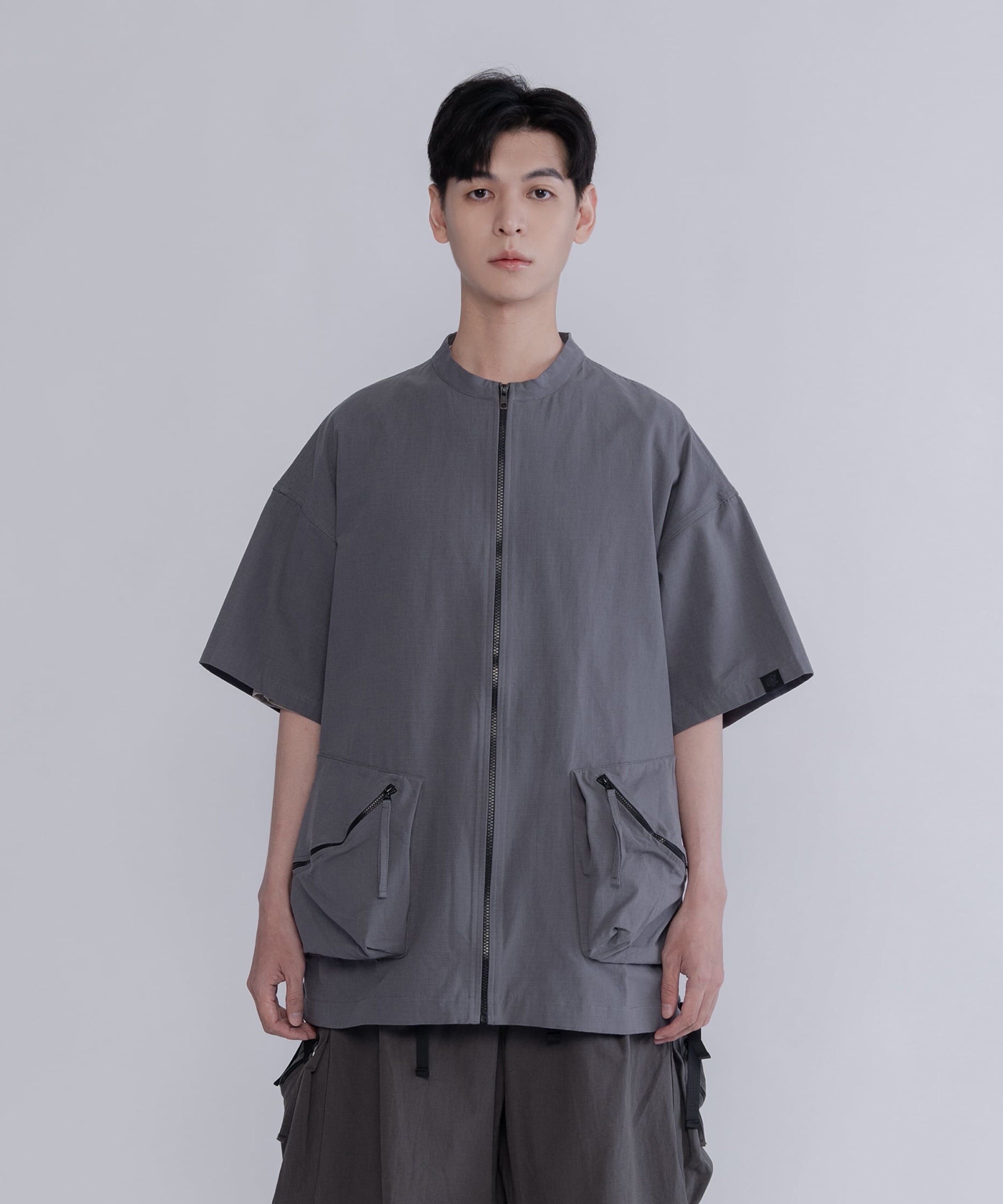 立領戰術口袋罩衫｜High-Collar Tactical Pocket Smock