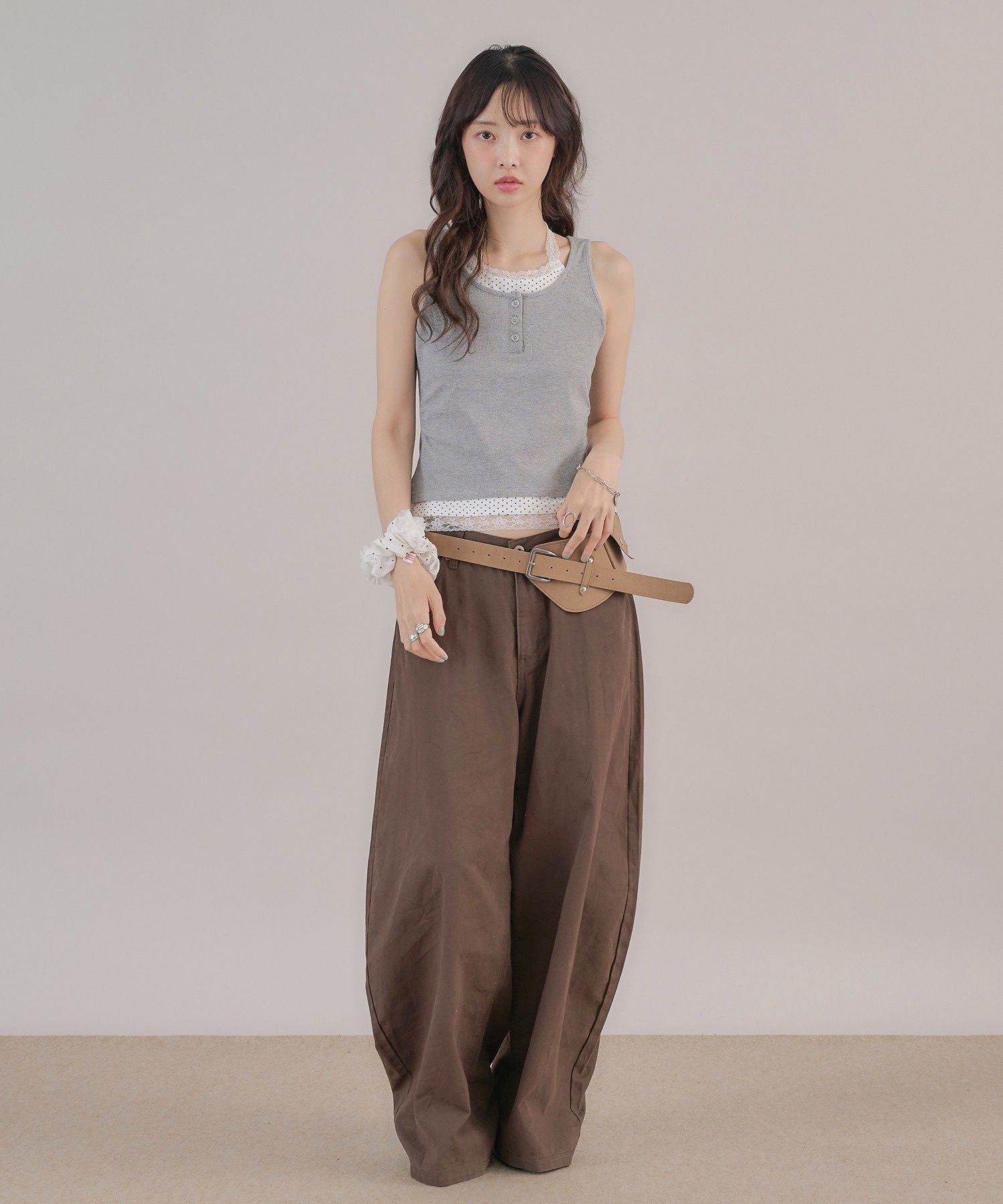 apres jour mignon / Halter Layered Henley Tank Top