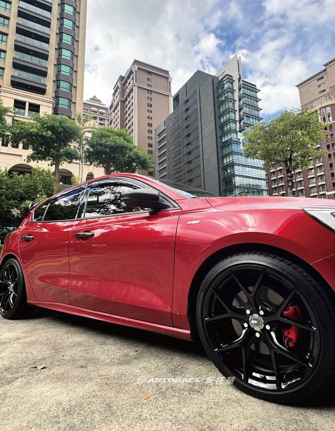 FORD FOCUS 19吋鋁圈升級|305 FORGEN MF101 鍛造輪圈