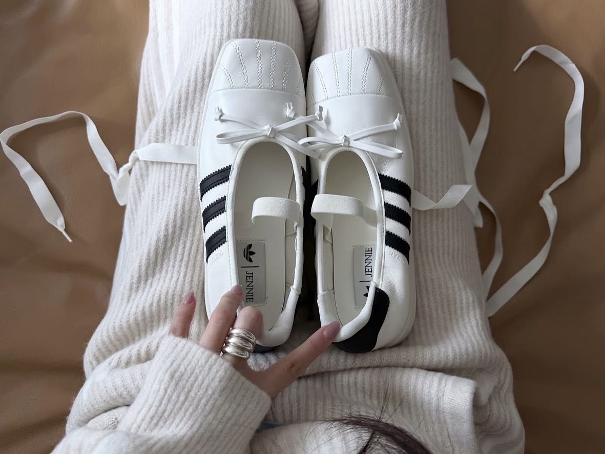 預購｜adidas x JENNIE 聯名 方頭芭蕾鞋