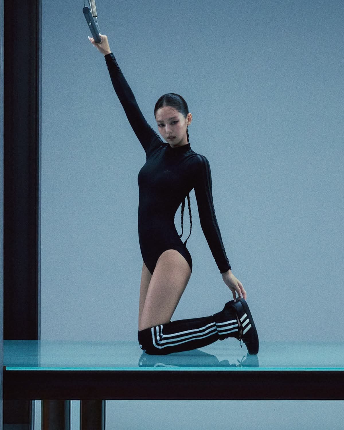 預購｜adidas x JENNIE 聯名 高筒襪套