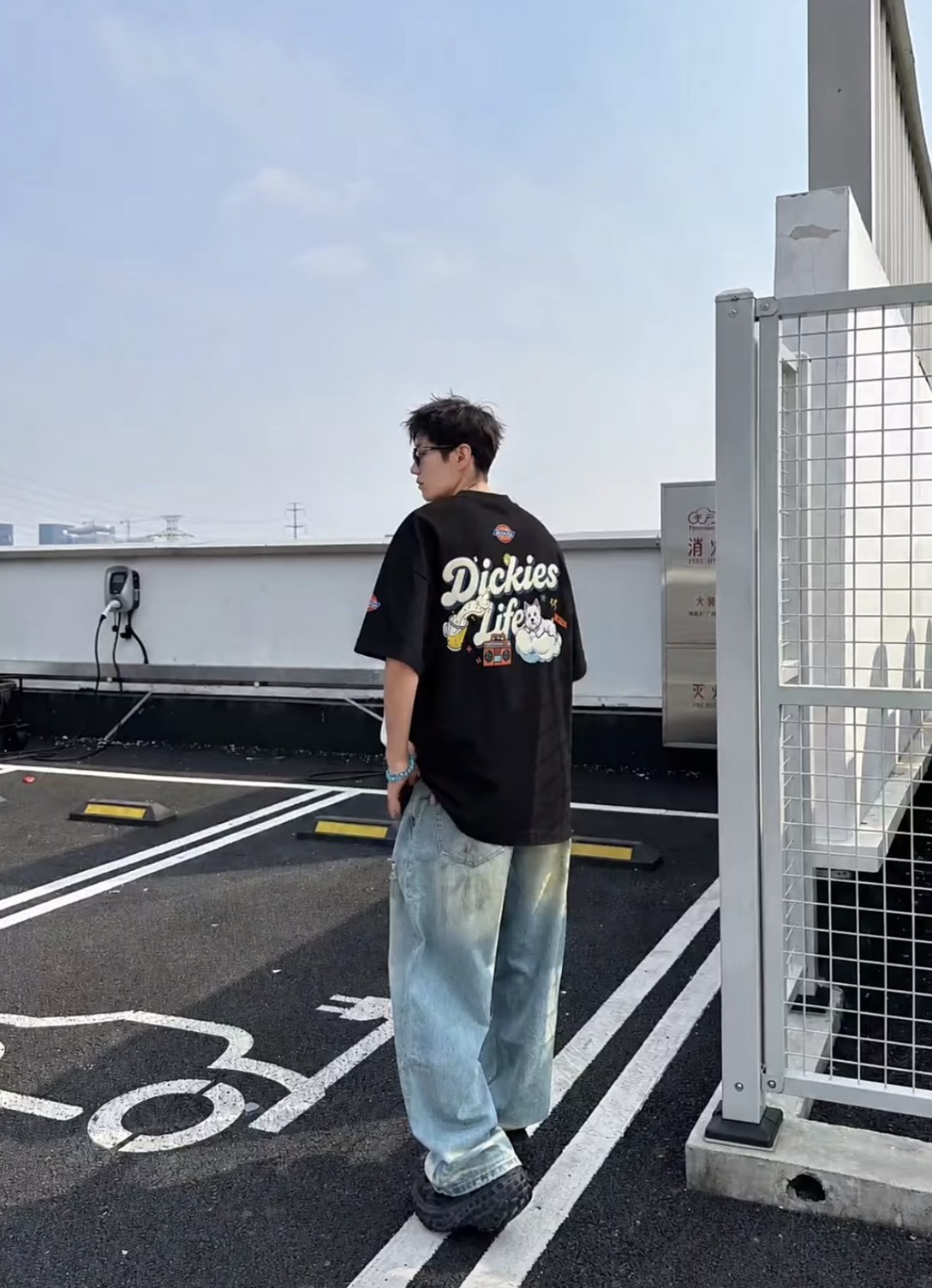 （現貨）Dickies 後背雲朵狗狗 印花logo 短T DKU262NKTHTV