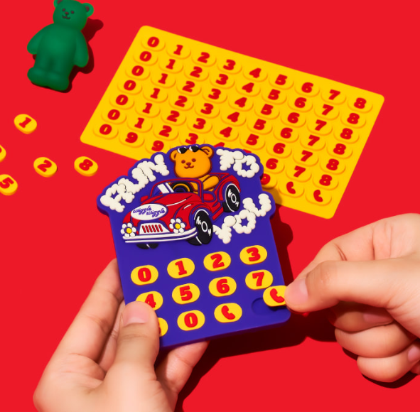 【預購】KWG082936 Wiggle Wiggle Parking Plate 停車號碼牌