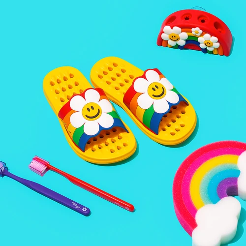 【預購】KWG082942 Wiggle Wiggle Kids Bathroom Slipper(210)  兒童拖鞋