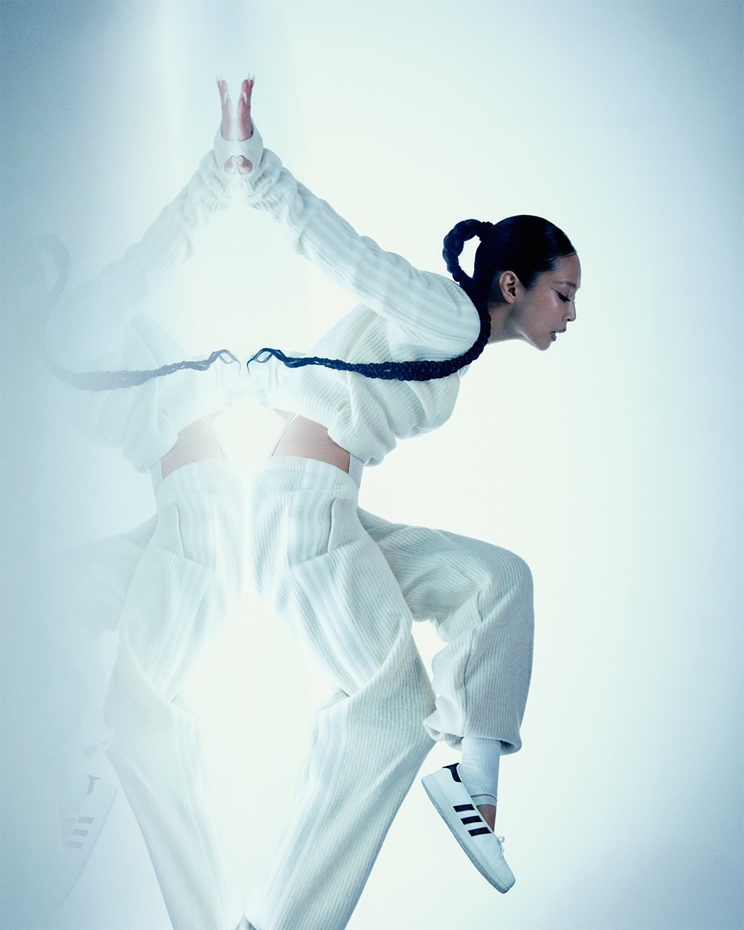 ADIDAS ORIGINALS BY JENNIE SUPERSTAR SQUARE BALLET 方頭貝殼鞋 芭蕾舞鞋 瑪莉珍 綁帶 金珍妮 女鞋 奶油白 LB3786 / 預購