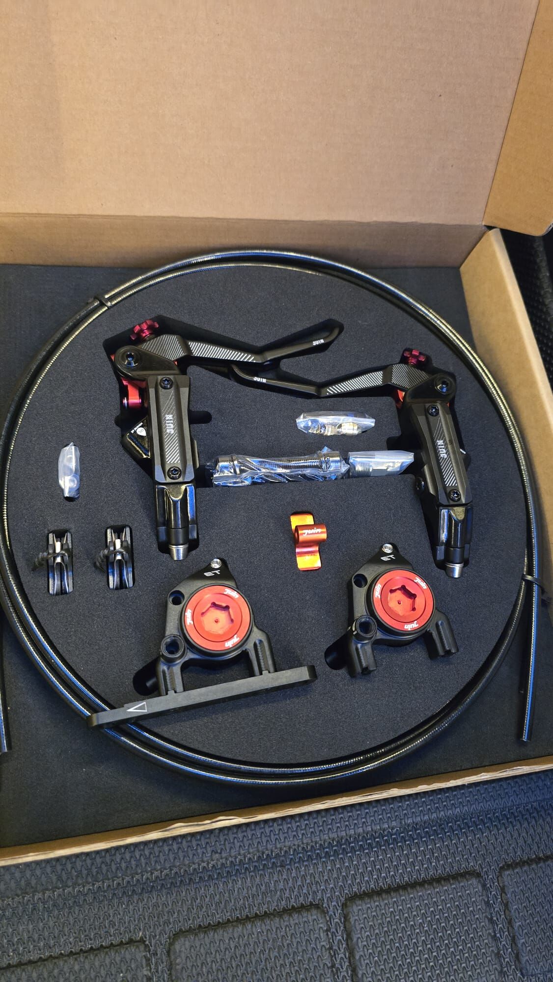 juintech java neo 兩傘油制  JF201 （2-Piston Hydraulic Brake Set）