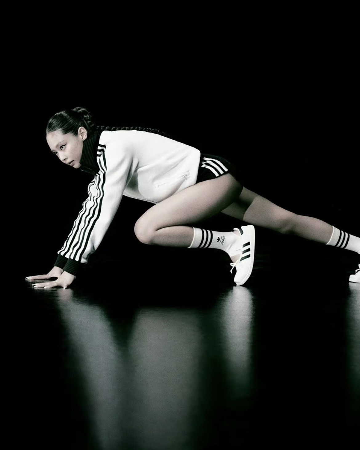 ADIDAS ORIGINALS BY JENNIE 立領運動外套 拉鍊外套 金珍妮 女款 黑色 LD8924 白色 LD4966 粉紅 LD8923 / 預購