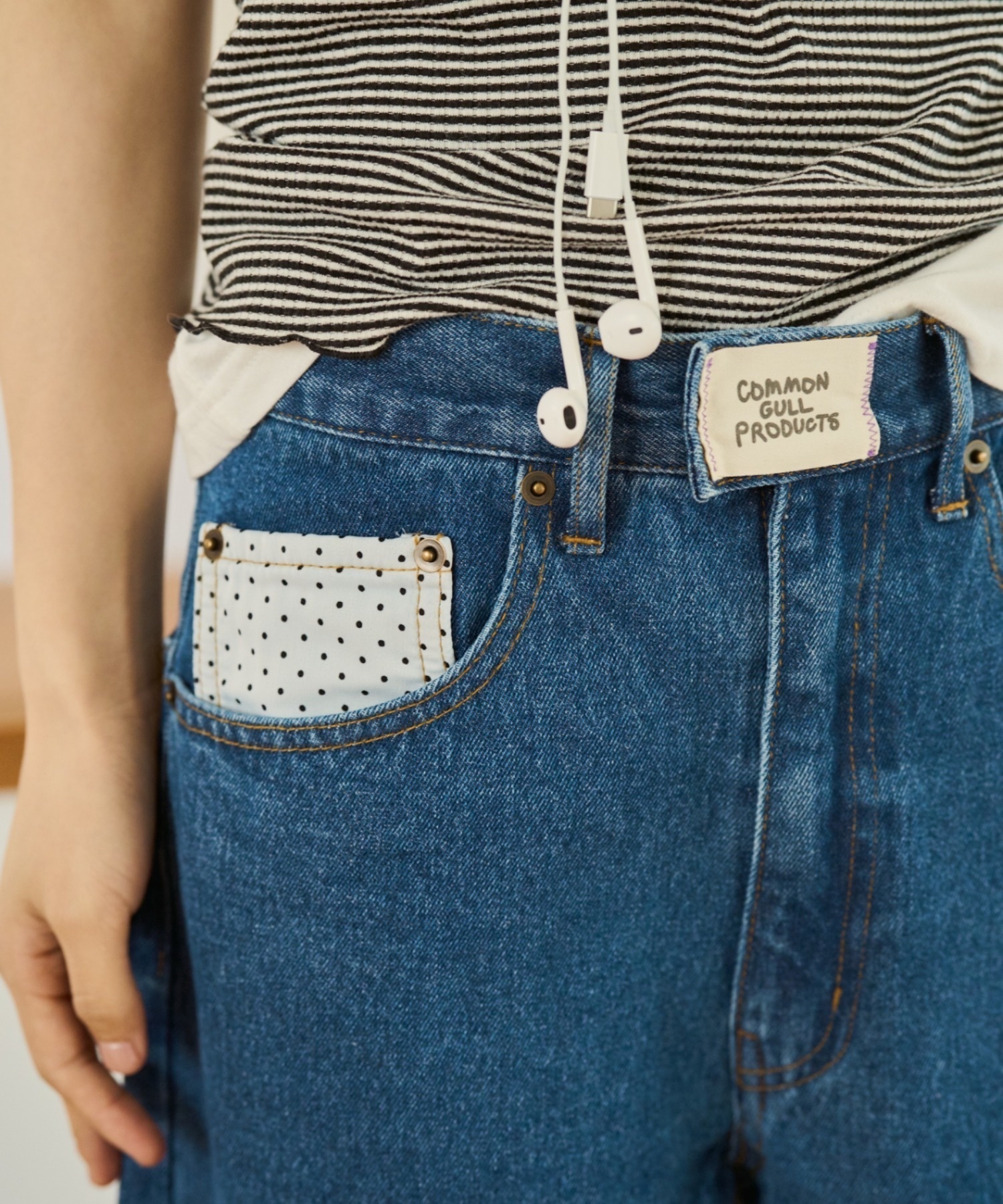 Common Gull Products. / Rhythmic denim