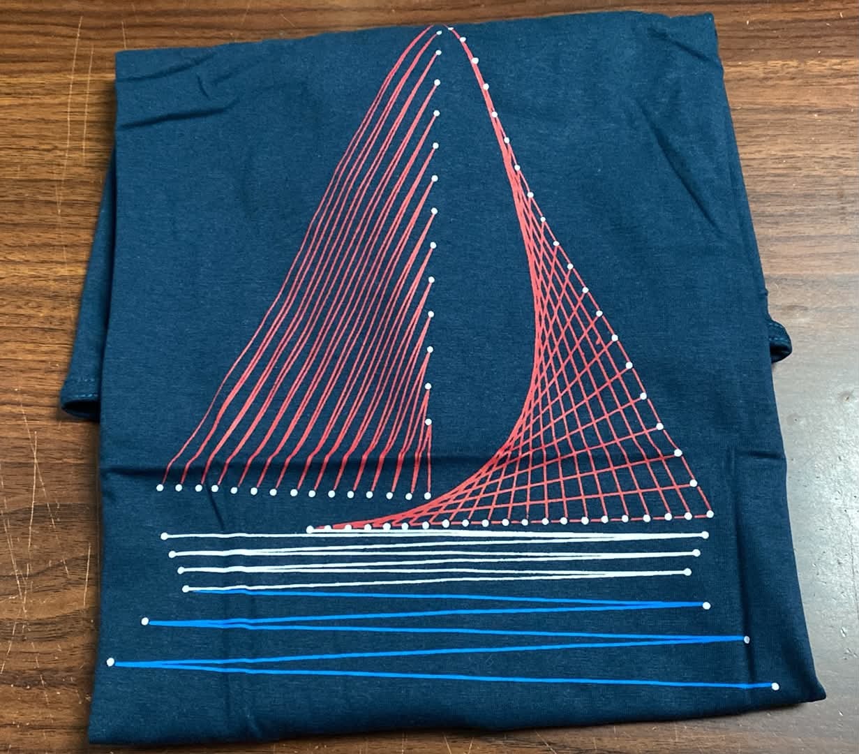 現貨 泰國 特色圖案 T-Shirts 清貨價貨品，不設退換 (T268 LB432)