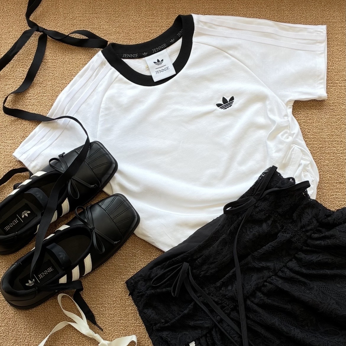 ADIDAS ORIGINALS BY JENNIE 聯名設計 雙層抓皺 短袖 三色 LD4968/LD8927/LD8928