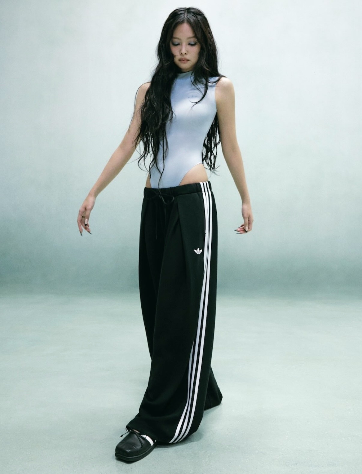 預購┃adidas ORIGINALS JENNIE 皺摺褲 抽繩寬褲 黑色 長褲 金珍妮