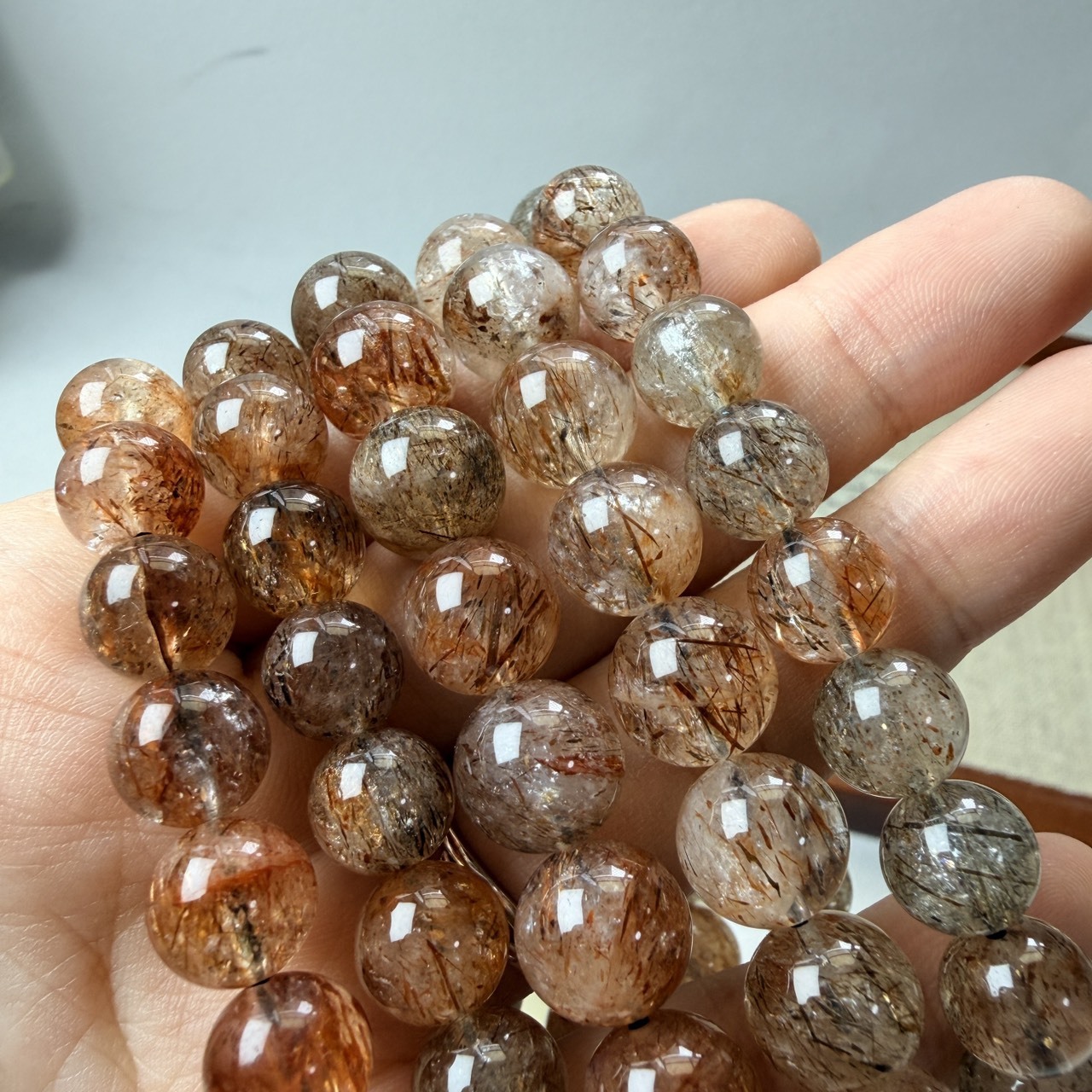 黑金超