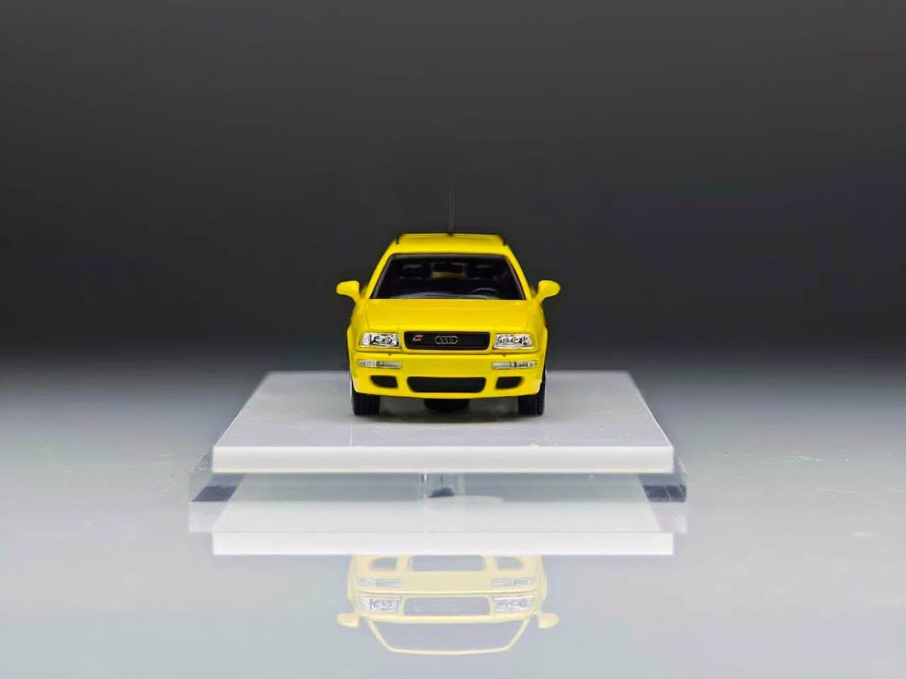 預訂:1/64 Dico Model Audi Avant RS2 Racing Yellow (DM64-01-03)
