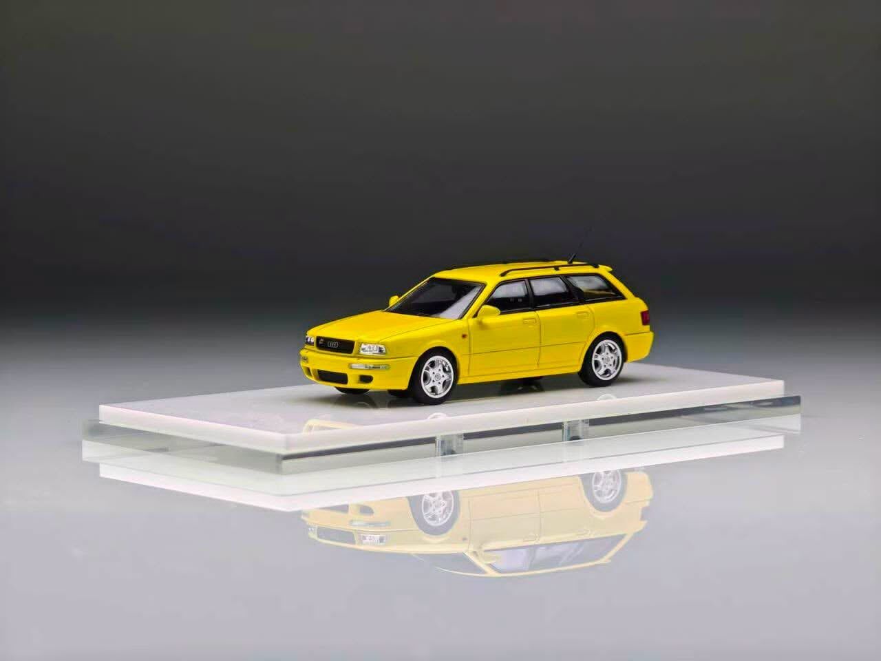 預訂:1/64 Dico Model Audi Avant RS2 Racing Yellow (DM64-01-03)