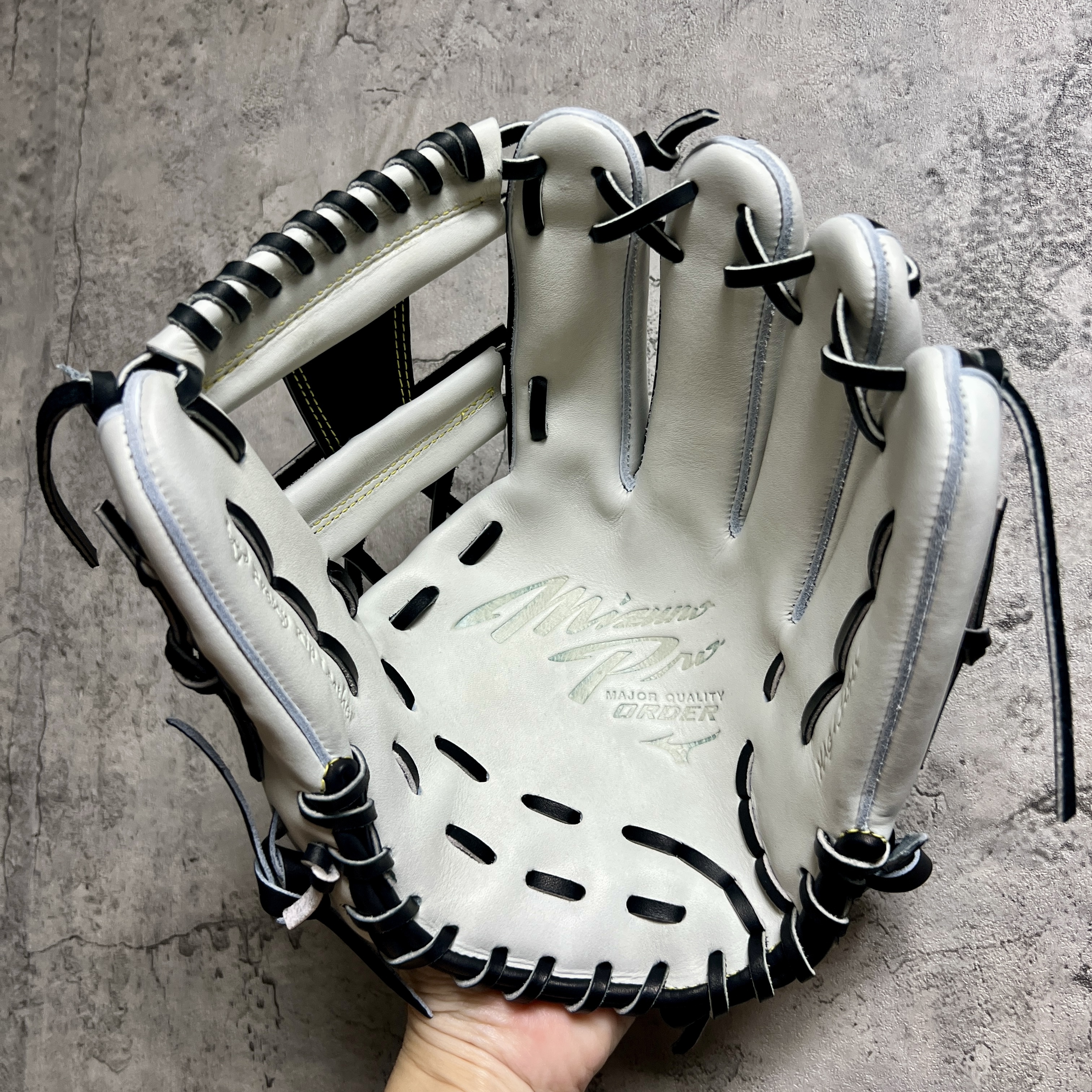 【照片分享】MIZUNO mizuno pro 硬式内野 1AJGH74050 長岡 秀樹(東京ヤクルト)モデル内野手型①