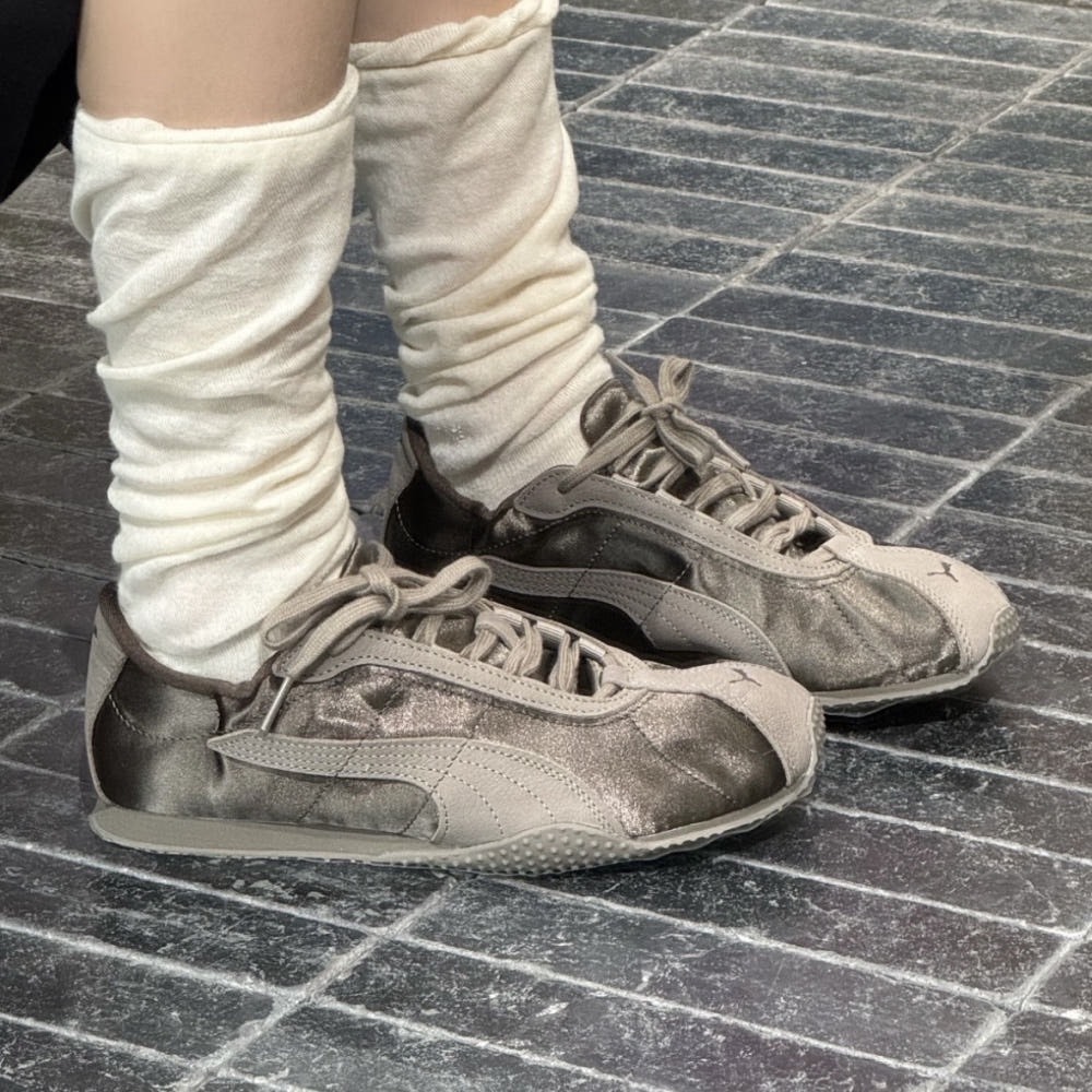 【Luxury】 PUMA彪馬 H-Street Elastic Satin 賽車鞋 薄底德訓戶外鞋 復古緞面 舒適時尚百搭街頭 低幫 生活休閒鞋 女 米色 奶茶棕 奶白 深棕色 麂皮 老錢風 410645-01 410083-01